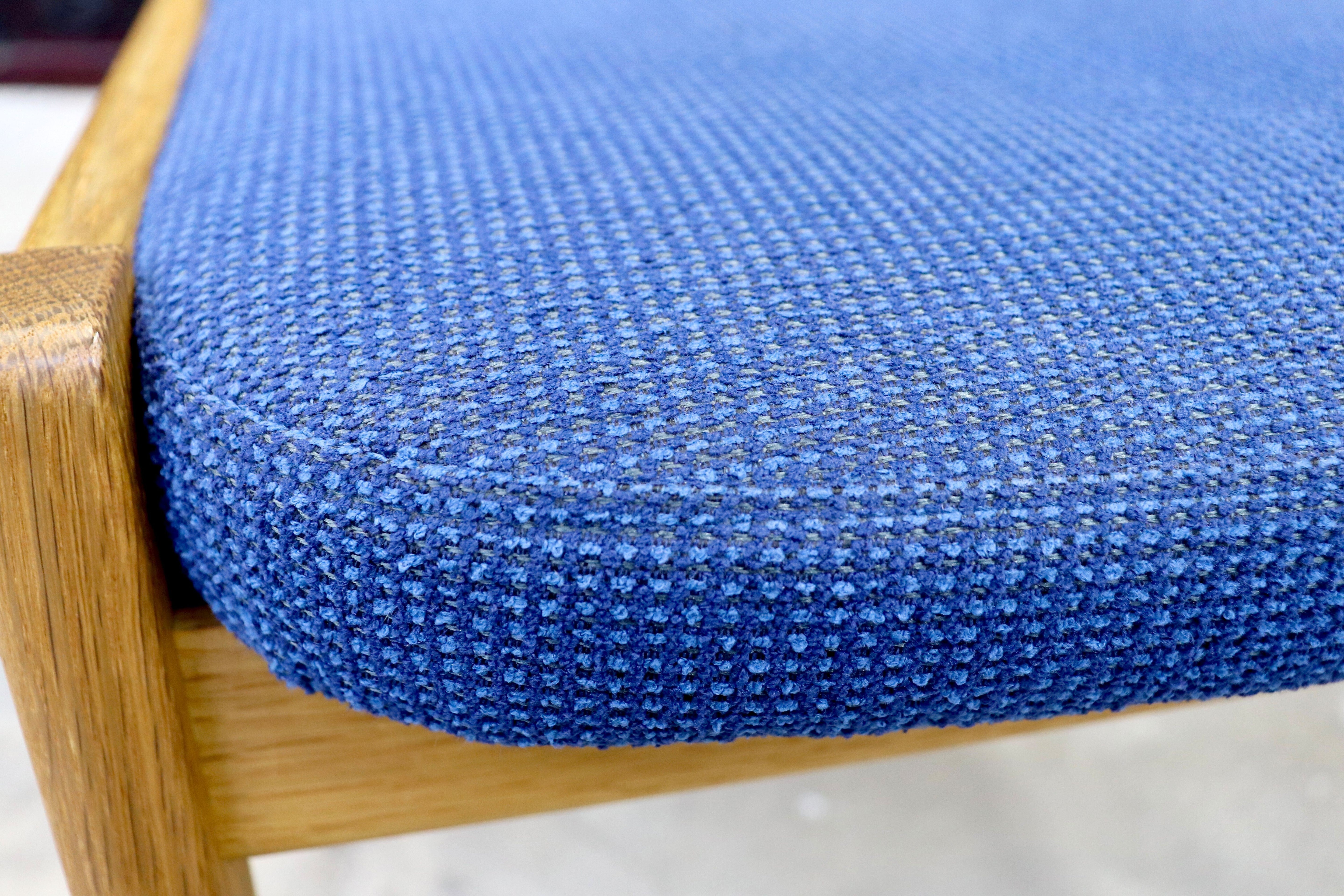 GMIK662A○飛騨産業 / HIDA キツツキ 森の記憶 ダイニングチェア 2脚セット 椅子 ファブリック 無垢材 北欧スタイル ナチュラル 定価約12万