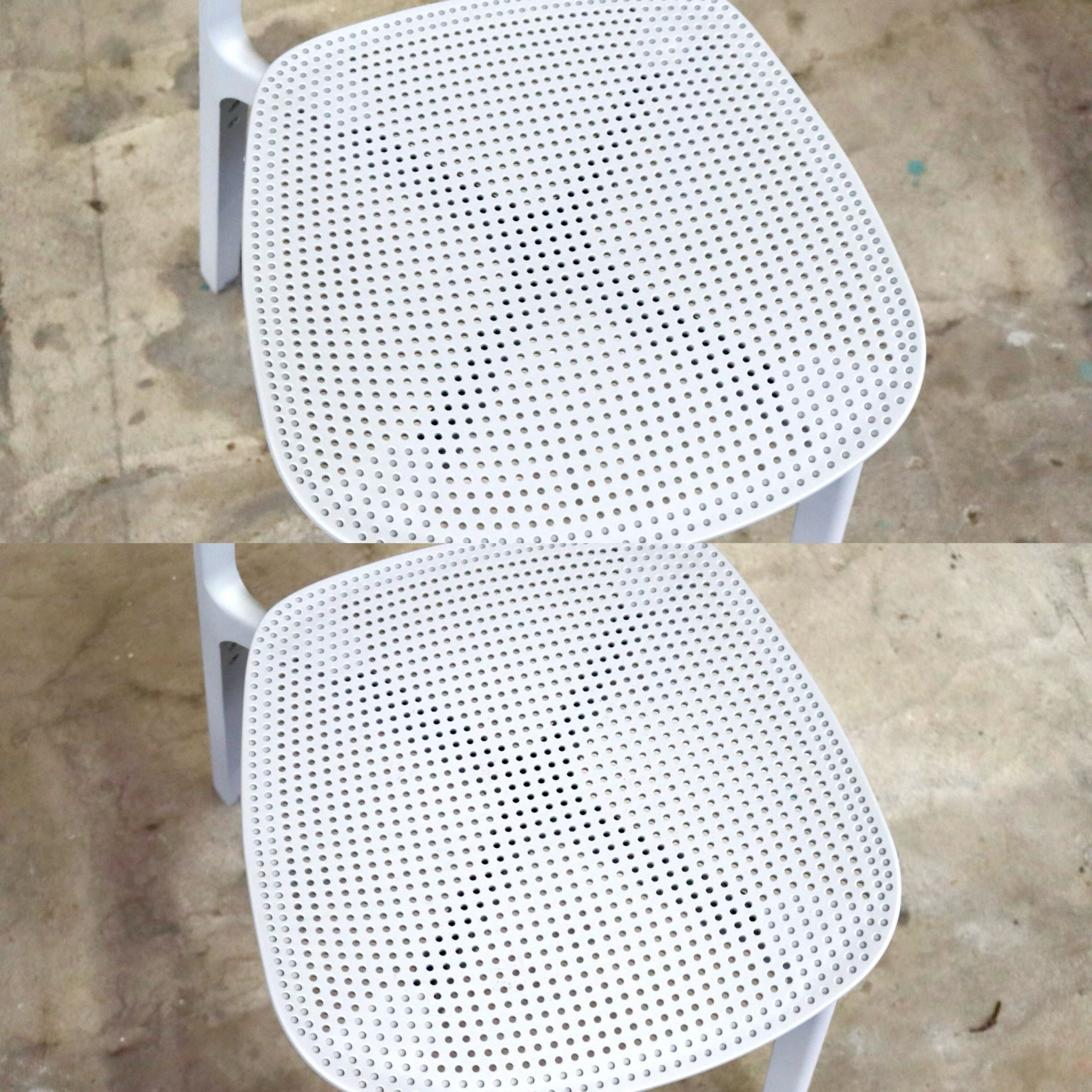 GMIS275D○KRISTALIA / クリスタリア COLANDER ダイニングチェア 椅子 2脚セット スタッキング モダン イタリア グレー 展示品 定価約10万