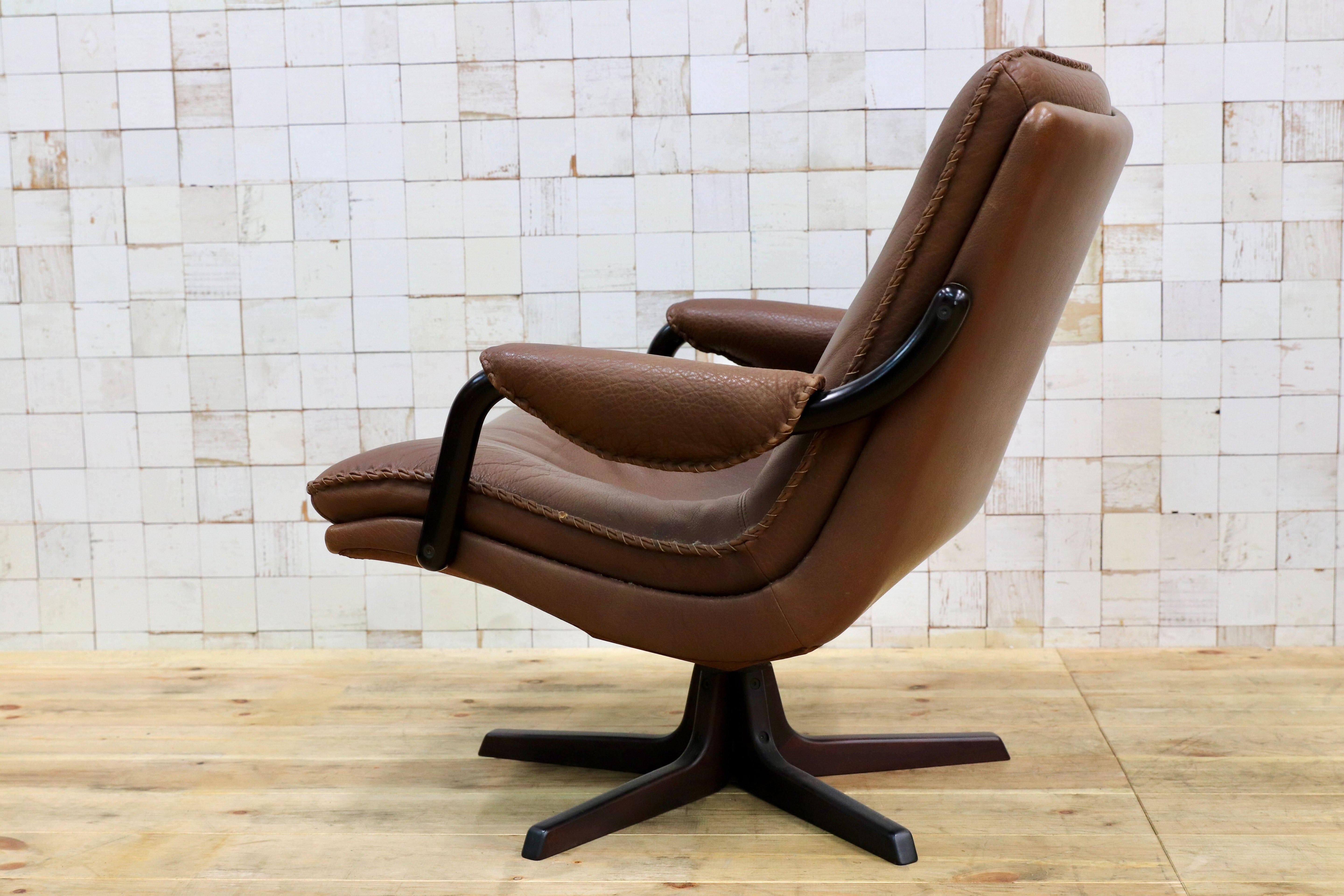 GMIO161B○BERG Furniture / ベルグファニチャー 1人掛けソファ ラウンジチェア 回転式 本革 ミッドセンチュリー ヴィンテージ デンマーク