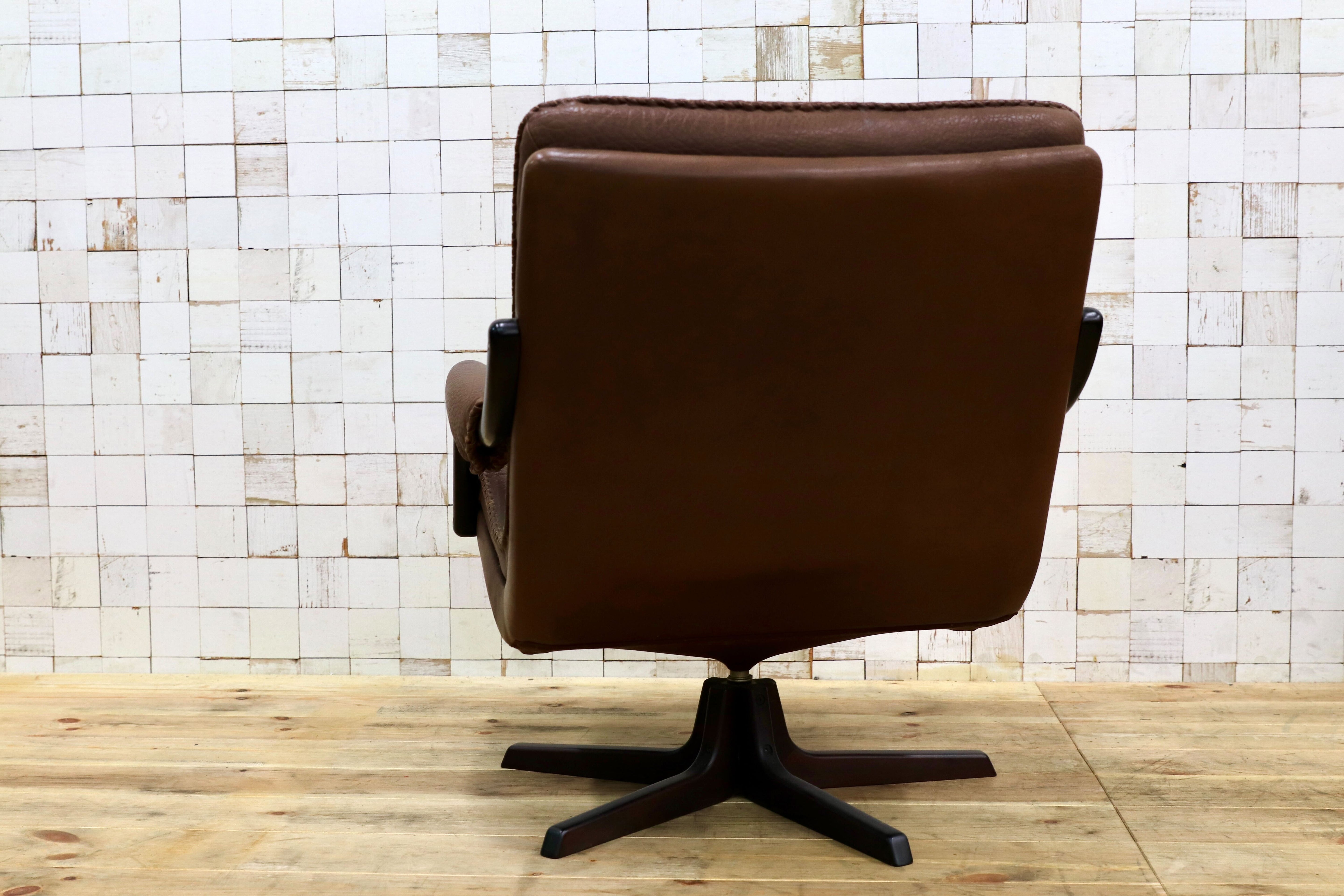 GMIO161B○BERG Furniture / ベルグファニチャー 1人掛けソファ ラウンジチェア 回転式 本革 ミッドセンチュリー ヴィンテージ デンマーク