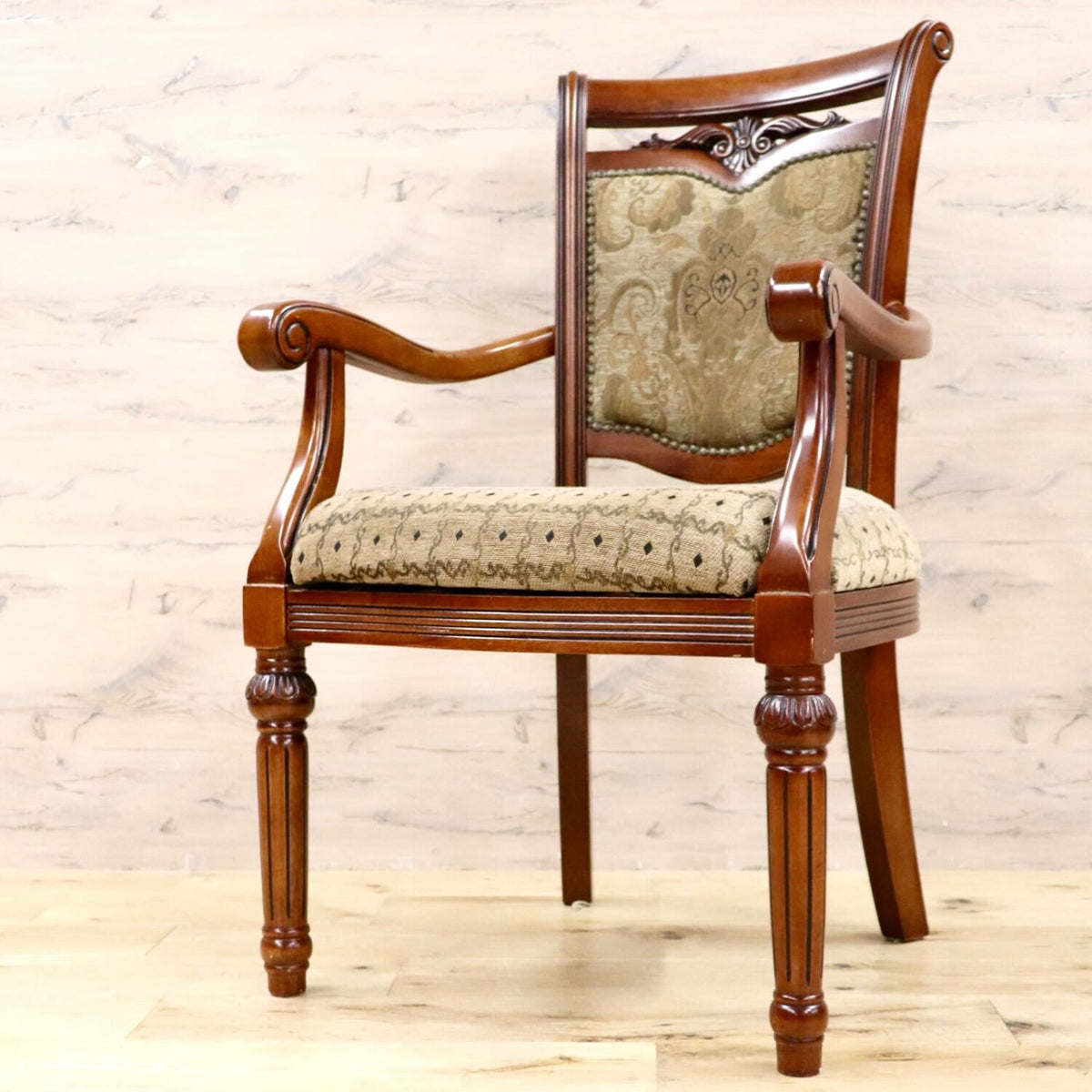 中古】イタリア クラシック調 スツール 猫脚 彫刻小食 家具 椅子 イス  