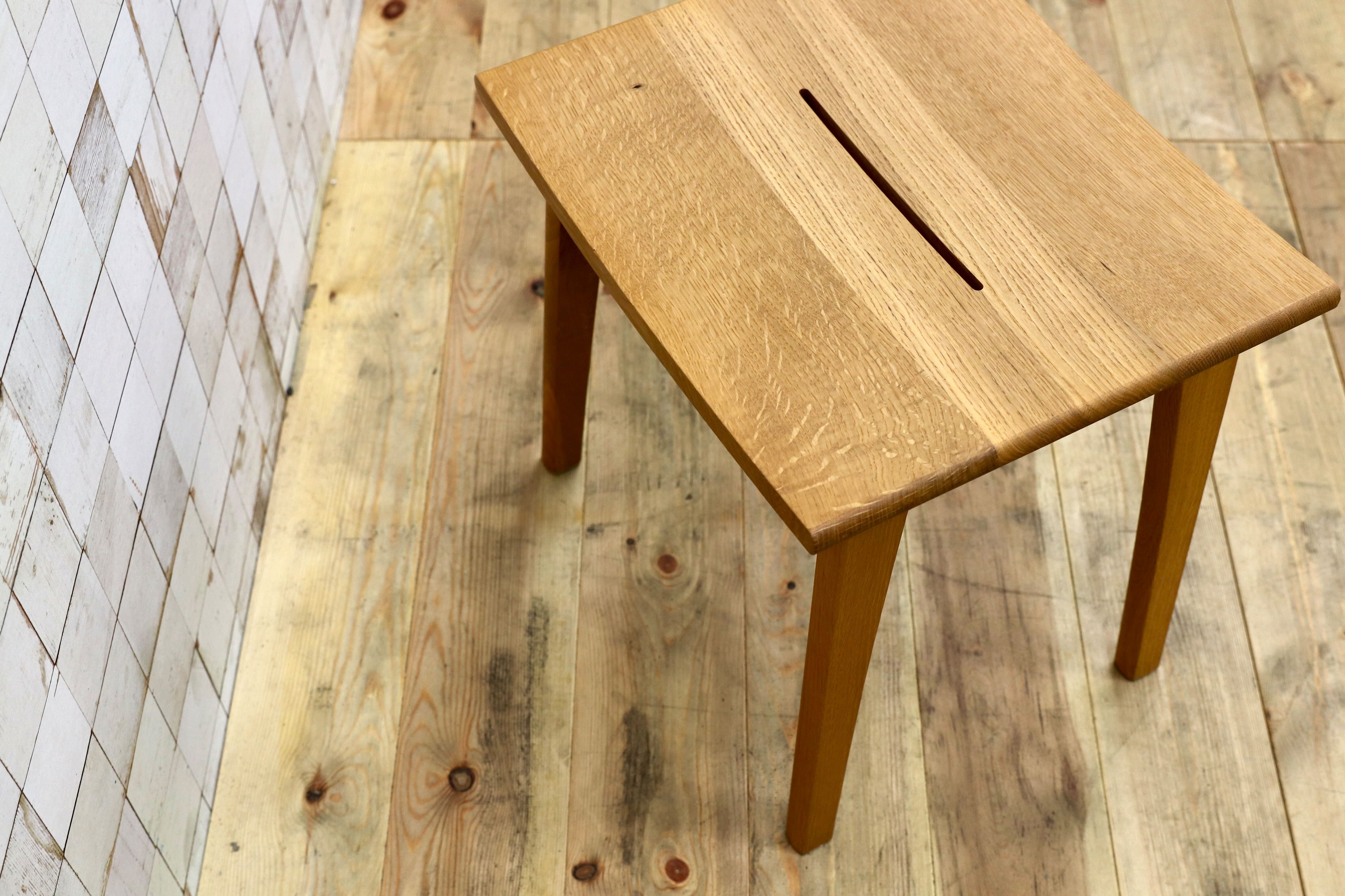 c*6様 展示品　飛騨産業/HIDA/キツツキ 「森のことば」 オーク無垢材スツ c*6様 展示品 飛騨産業/HIDA/キツツキ 「森のことば」 オーク無垢材