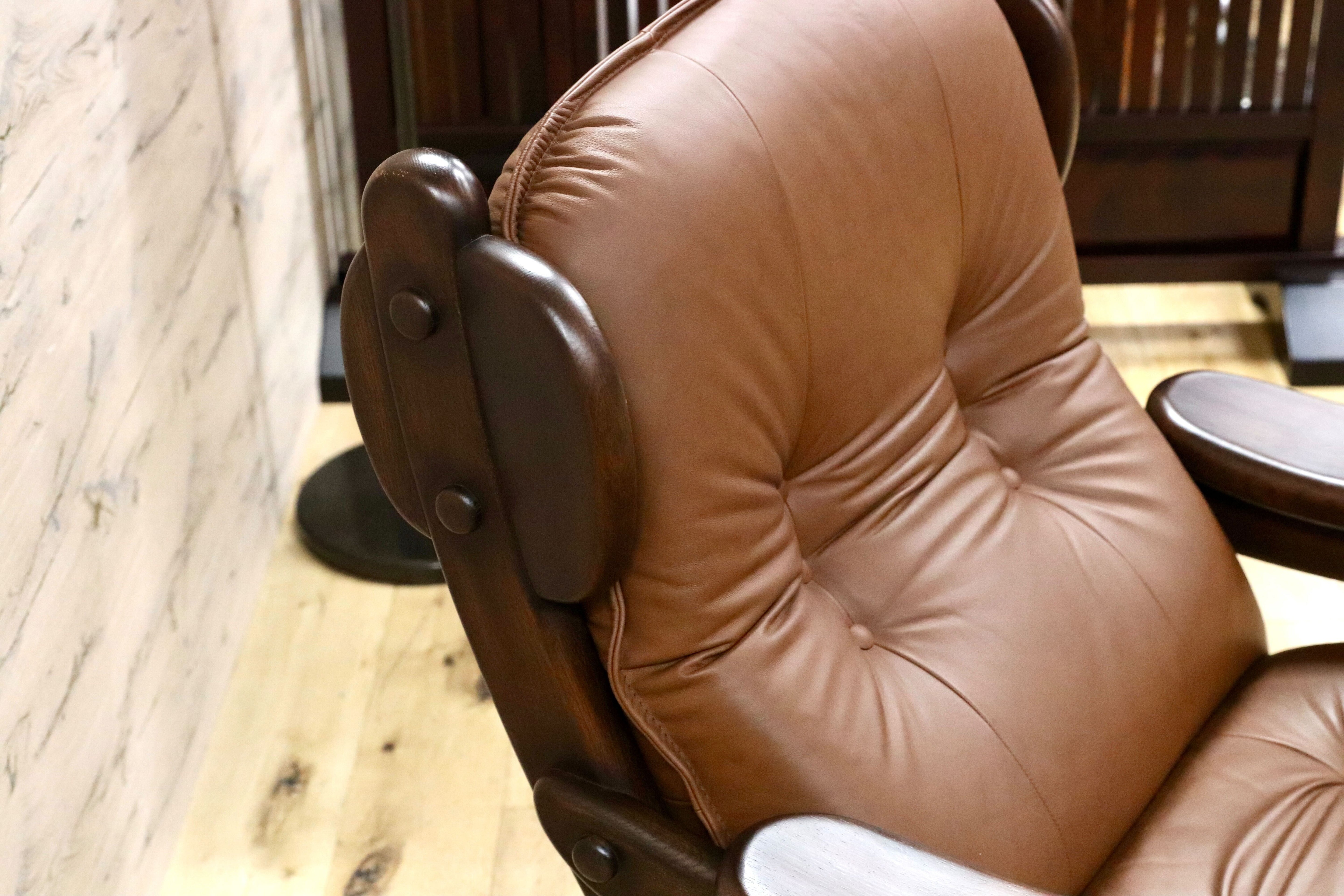 GMFN176○オランダ ダッチカントリースタイル パーソナルチェア シングルソファ 1人掛けソファ 回転チェア オットマン 本革 ブラウン 楢材