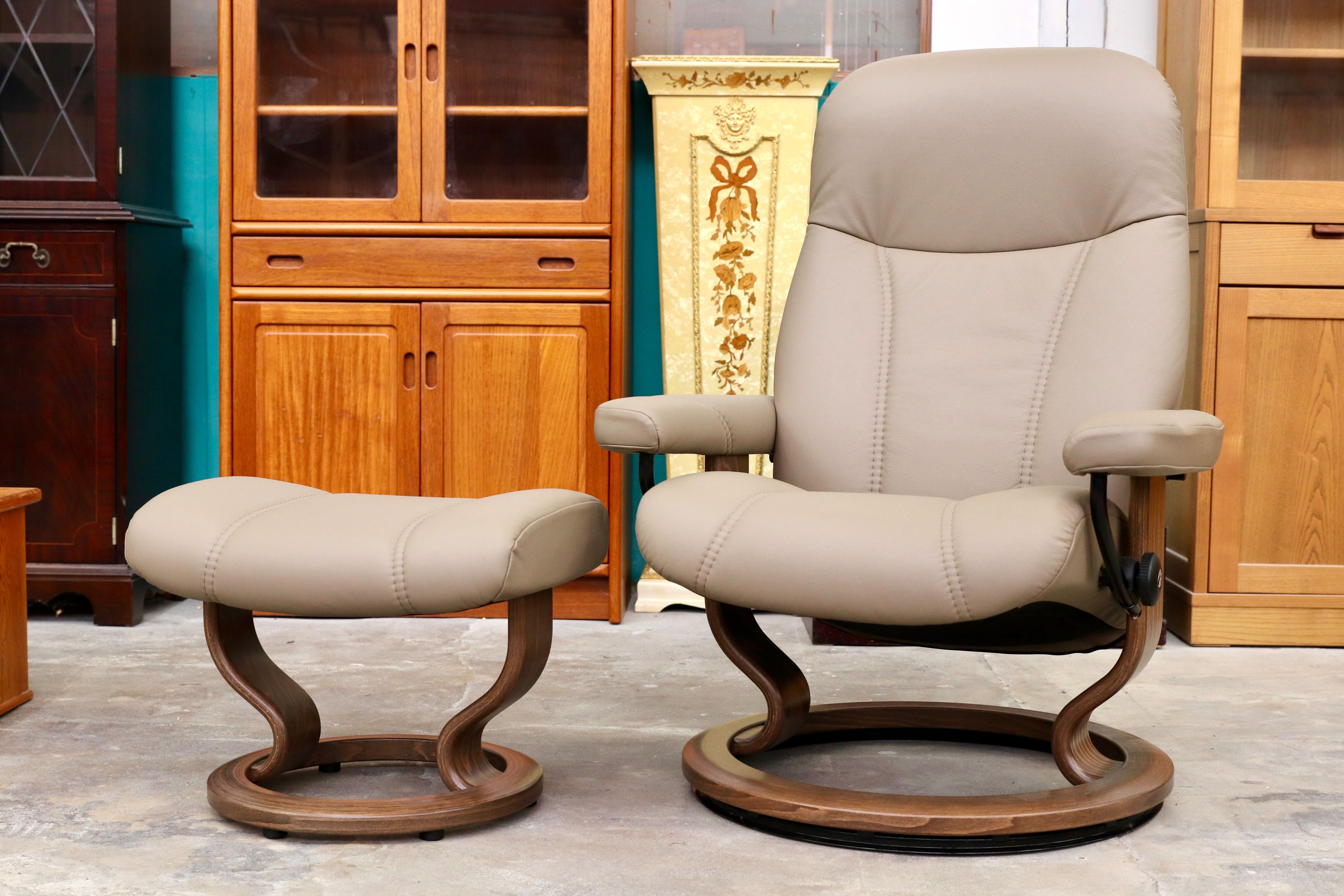 GMIK453○EKORNES / エコーネス Consul コンサル Mサイズ リクライニングチェア パーソナルチェア 北欧 ノルウェー 約30万 24年製 展示品
