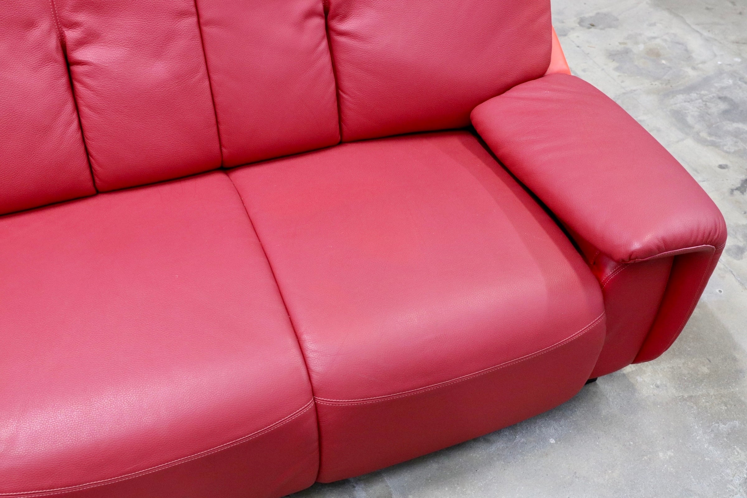 GMJK263A○FUJI FURNITURE / 冨士ファニチア L6760S 3人掛けソファ トリプルソファ 本革 レザー マルチカラー レッド オレンジ 国産家具