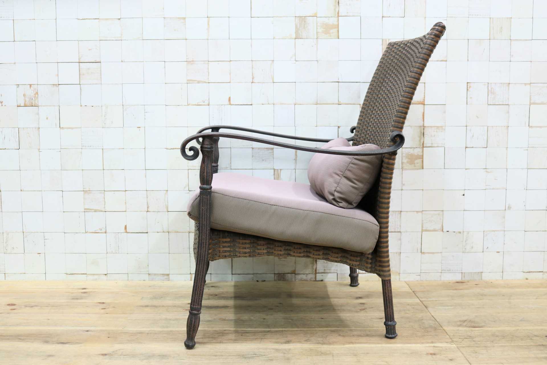 GMIK706A○ガーデンチェア アームチェア ラウンジチェア 椅子 一人掛け 編み込み 金属フレーム ブラウン ラタン調