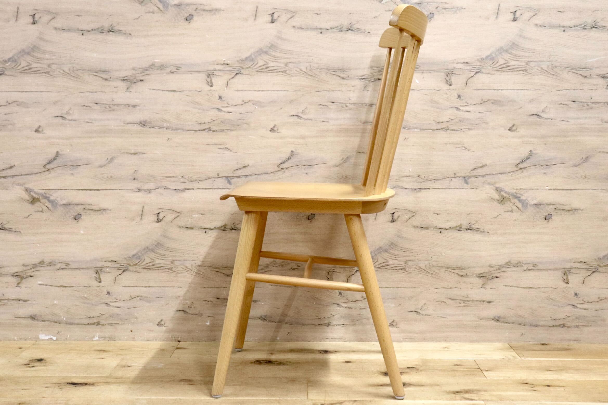 GMIK653○TON / トン アイロニカチェア チェコ製 ダイニングチェア ビーチ材 椅子 天然木 ナチュラル モダン カフェ 定価約2.7万