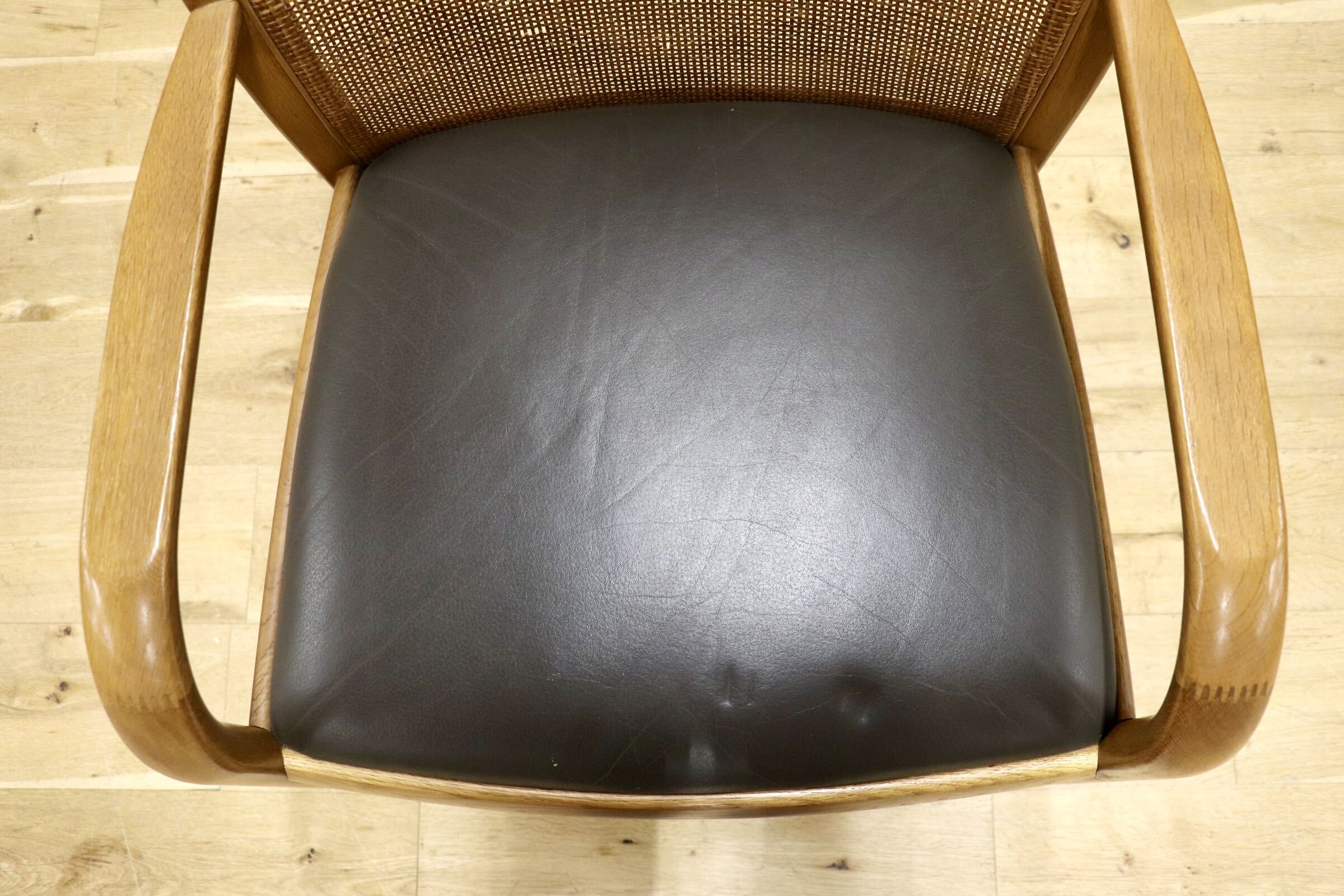 GMJH301D○karimoku / カリモク ダイニングチェア 食卓椅子 アームチェア 椅子 本革 和モダン レトロ 国産家具