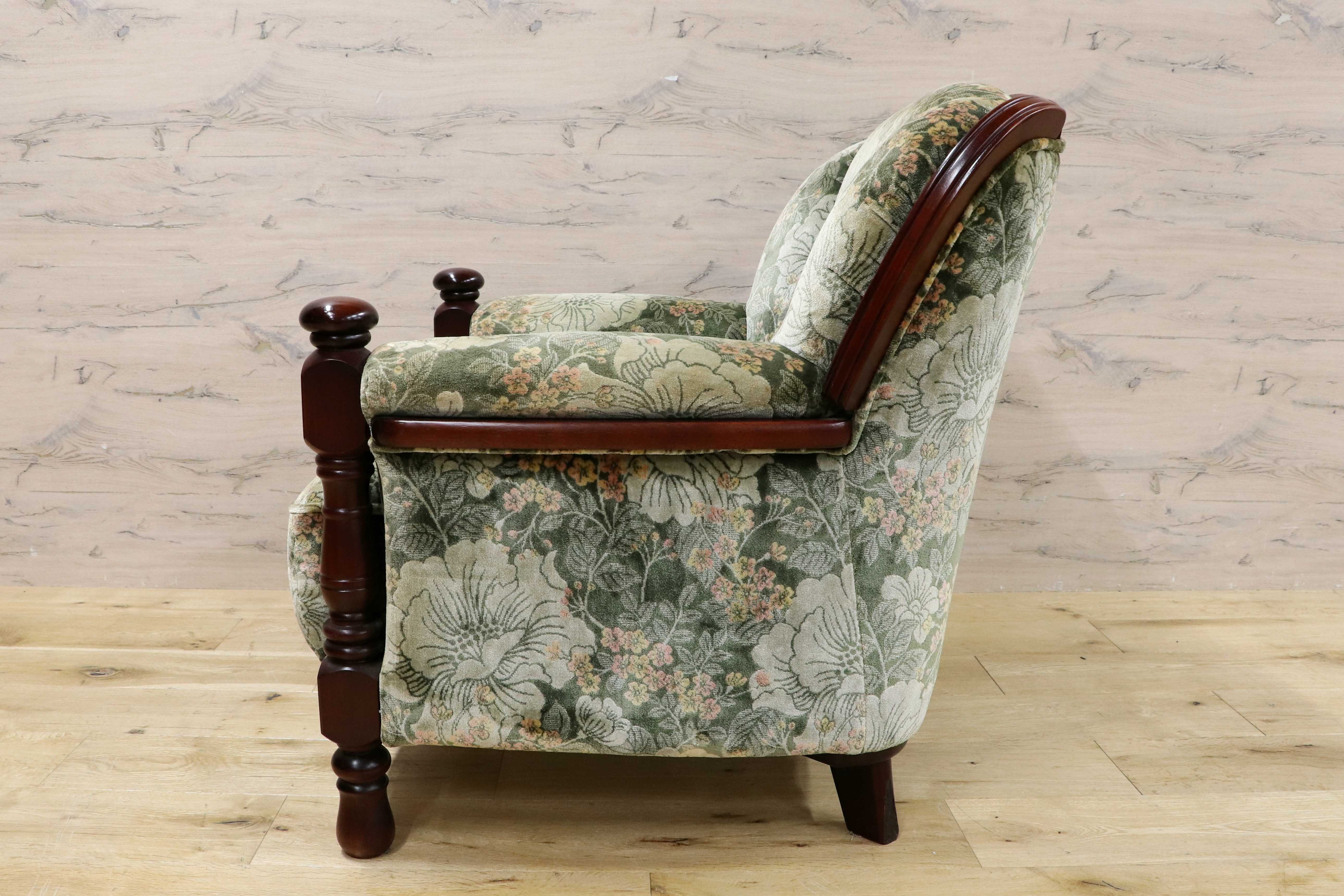 GMIH195A○karimoku / カリモク コロニアル 1人掛けソファ シングルソファ ラウンジチェア 国産家具 ファブリック 花柄 定価約10.4万 カリモク家具