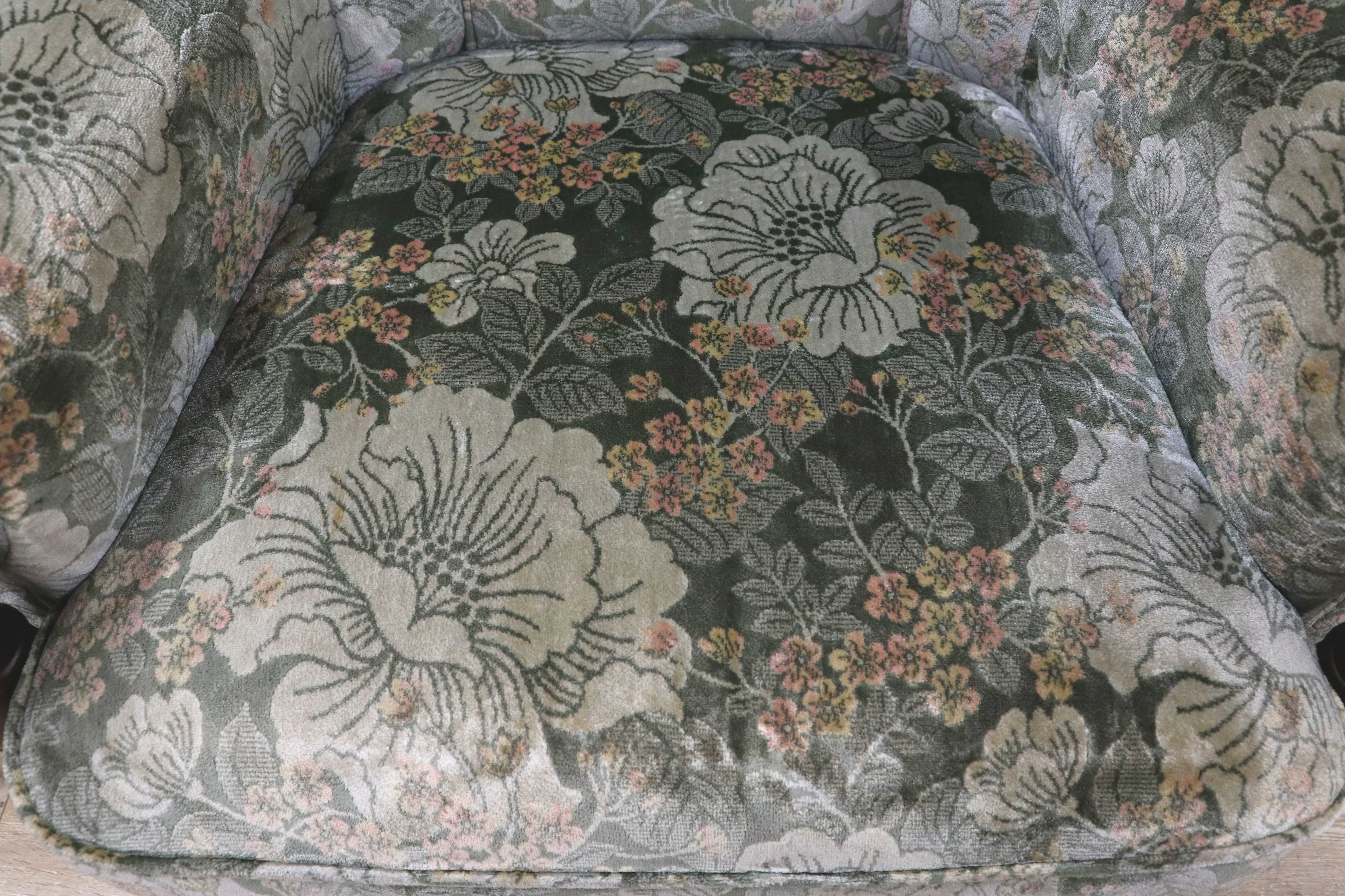GMIH195A○karimoku / カリモク コロニアル 1人掛けソファ シングルソファ ラウンジチェア 国産家具 ファブリック 花柄 定価約10.4万 カリモク家具