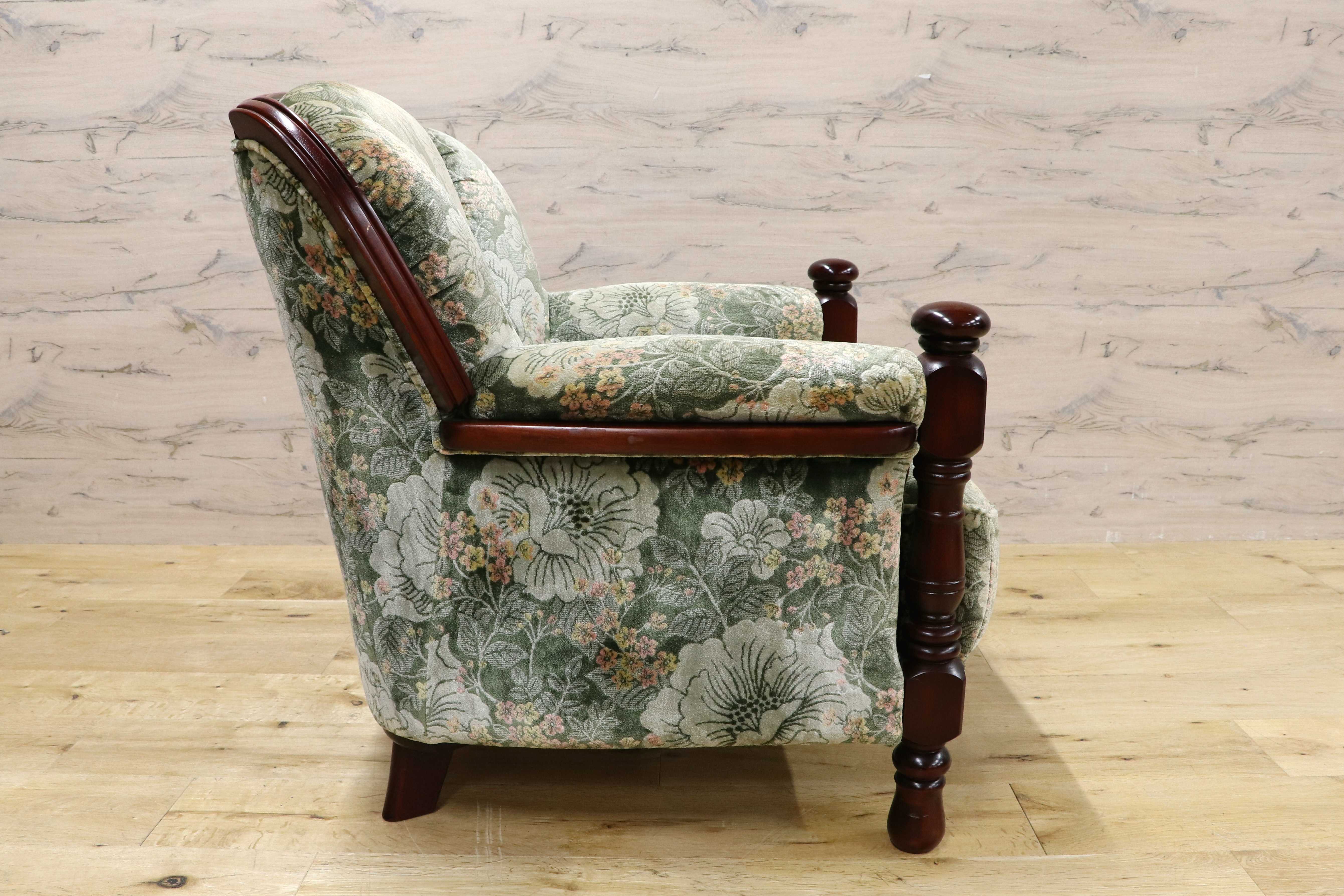 GMIH195B○karimoku / カリモク コロニアル 1人掛けソファ シングルソファ ラウンジチェア 国産家具 ファブリック 花柄 定価約10.4万