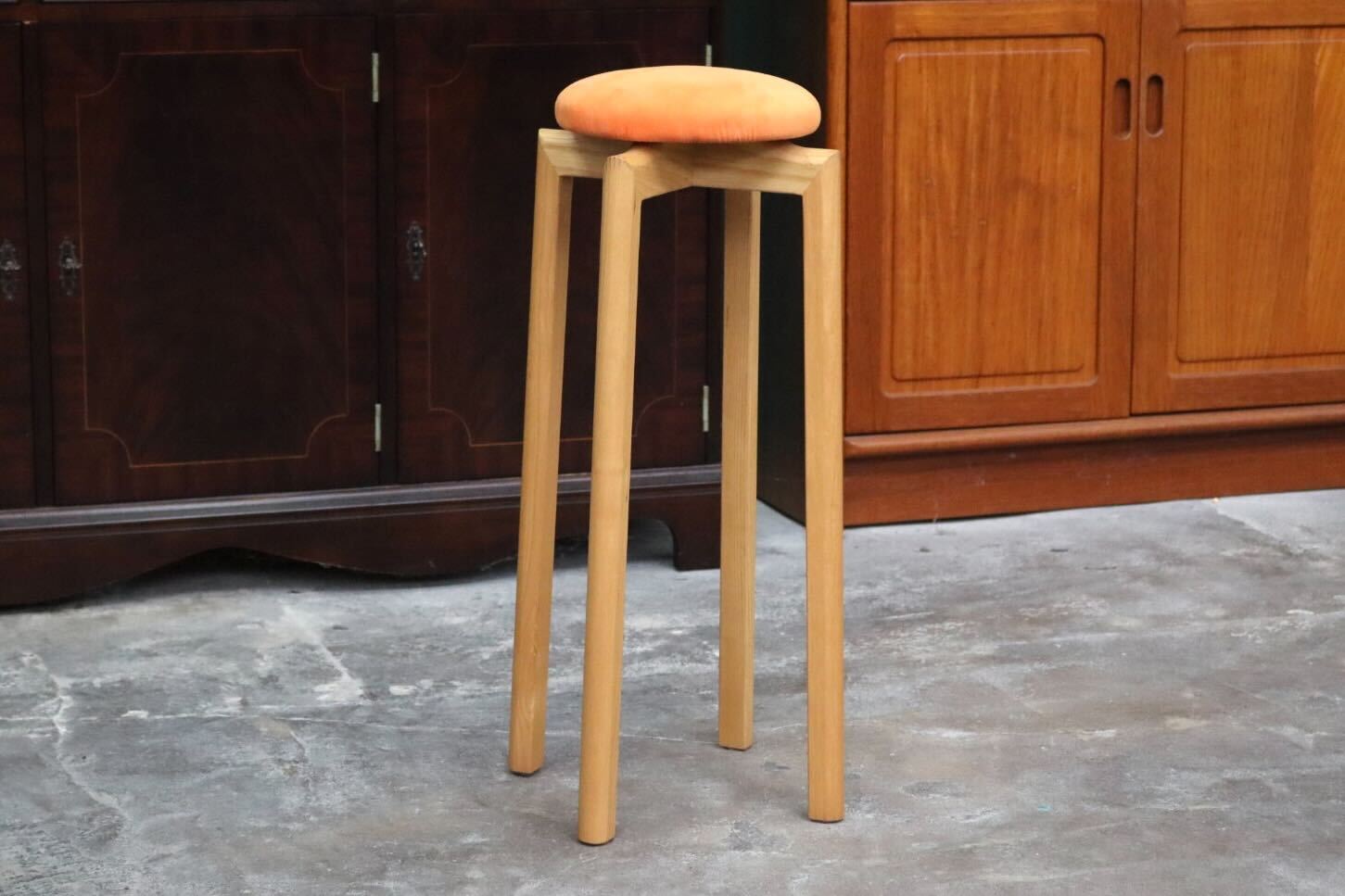GMIK487B○匠工芸 / TAKUMI KOHGEI マッシュルームスツール MASHROOM STOOL Lサイズ 椅子 スタッキング 木製 オレンジ