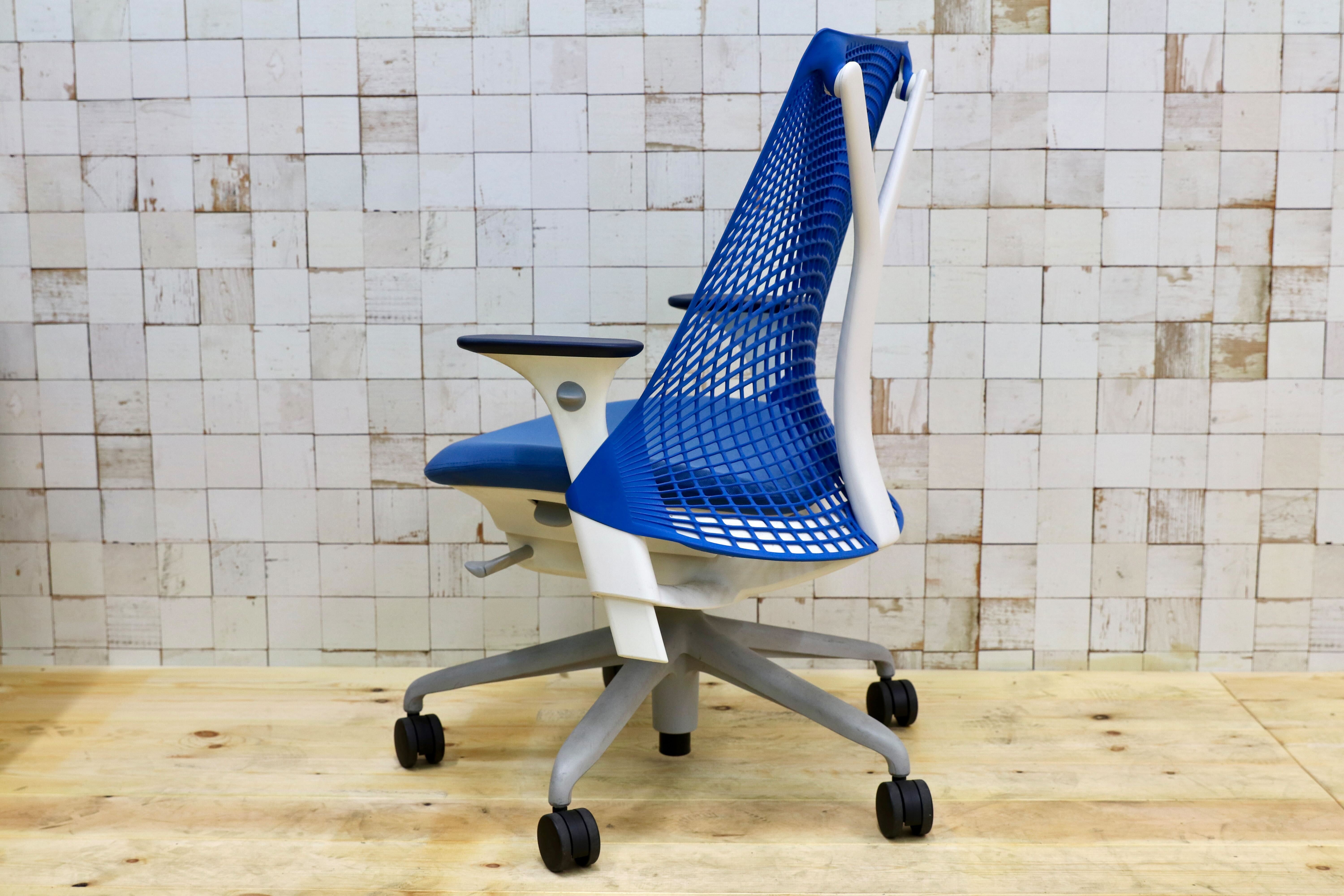 GMHK379A○Herman Miller / ハーマンミラー セイルチェア デスクチェア オフィスチェア ワークチェア ブルー 定価約11.8万