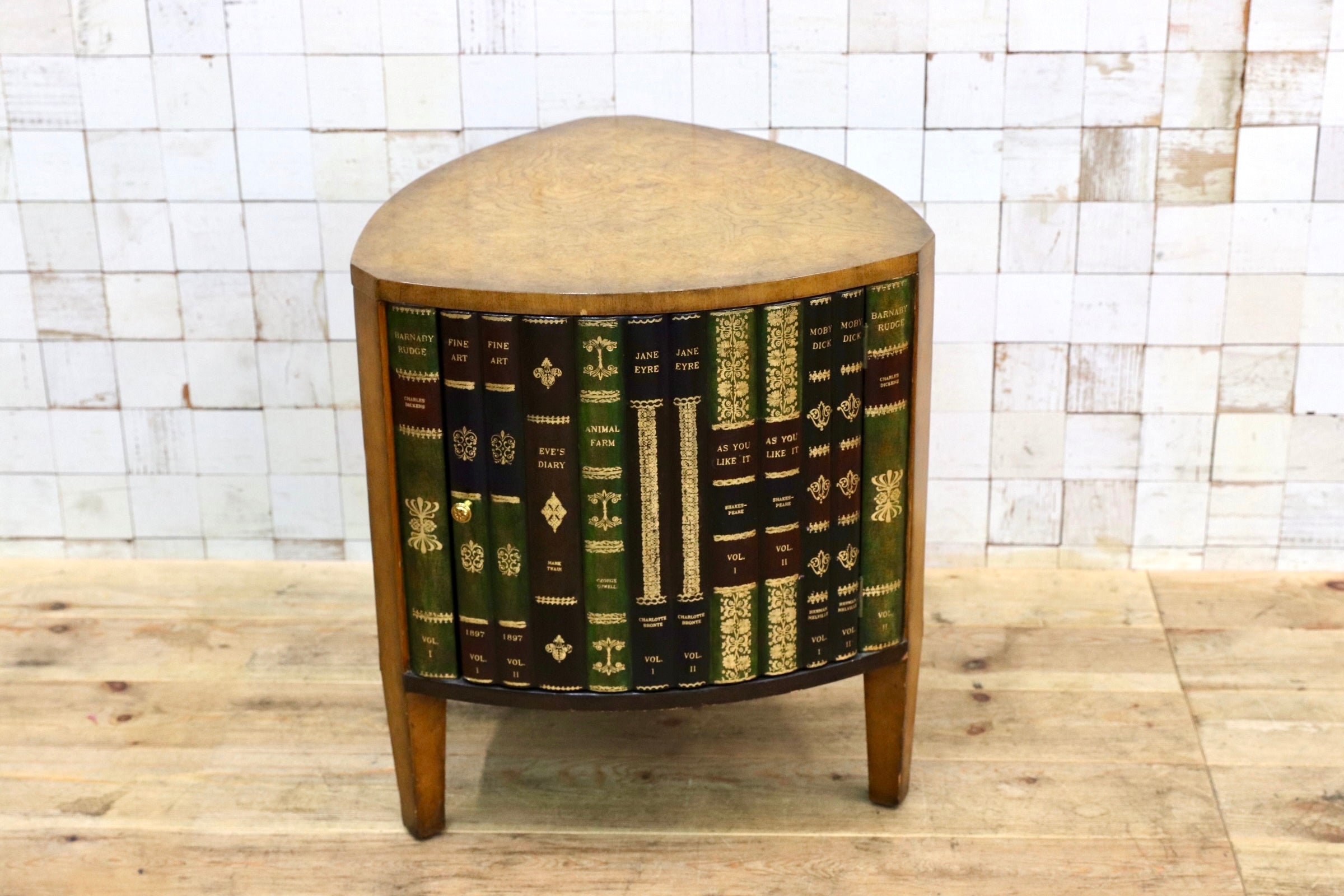 GMJS200○MAITLAND-SMITH / メートランドスミス フォーブック サイドキャビネット サイドテーブル バール杢 英国クラシック 輸入家具 稀少