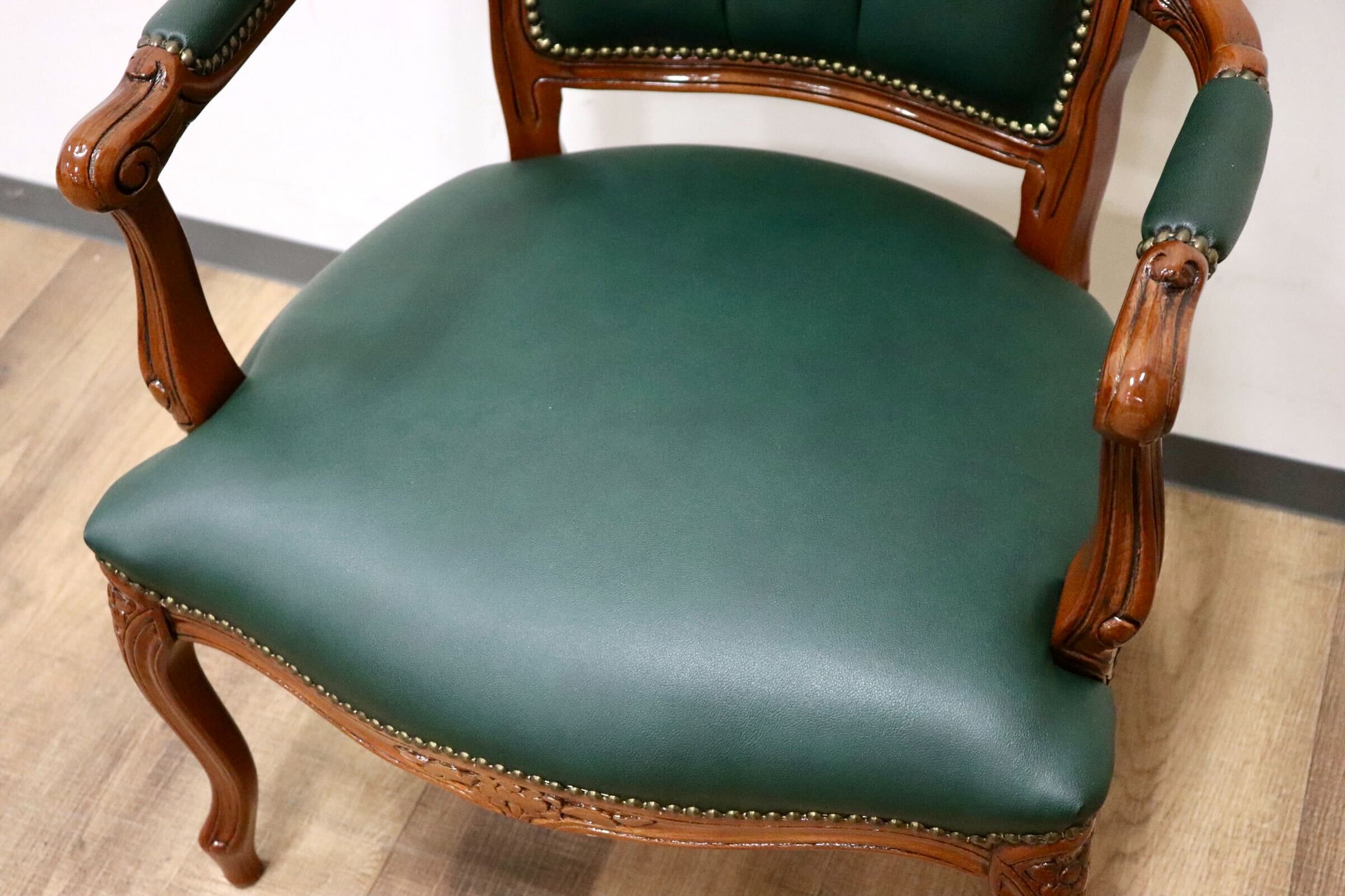 GMGH291A○ATTICA FURNITURE イタリア製 クラシック アームチェア