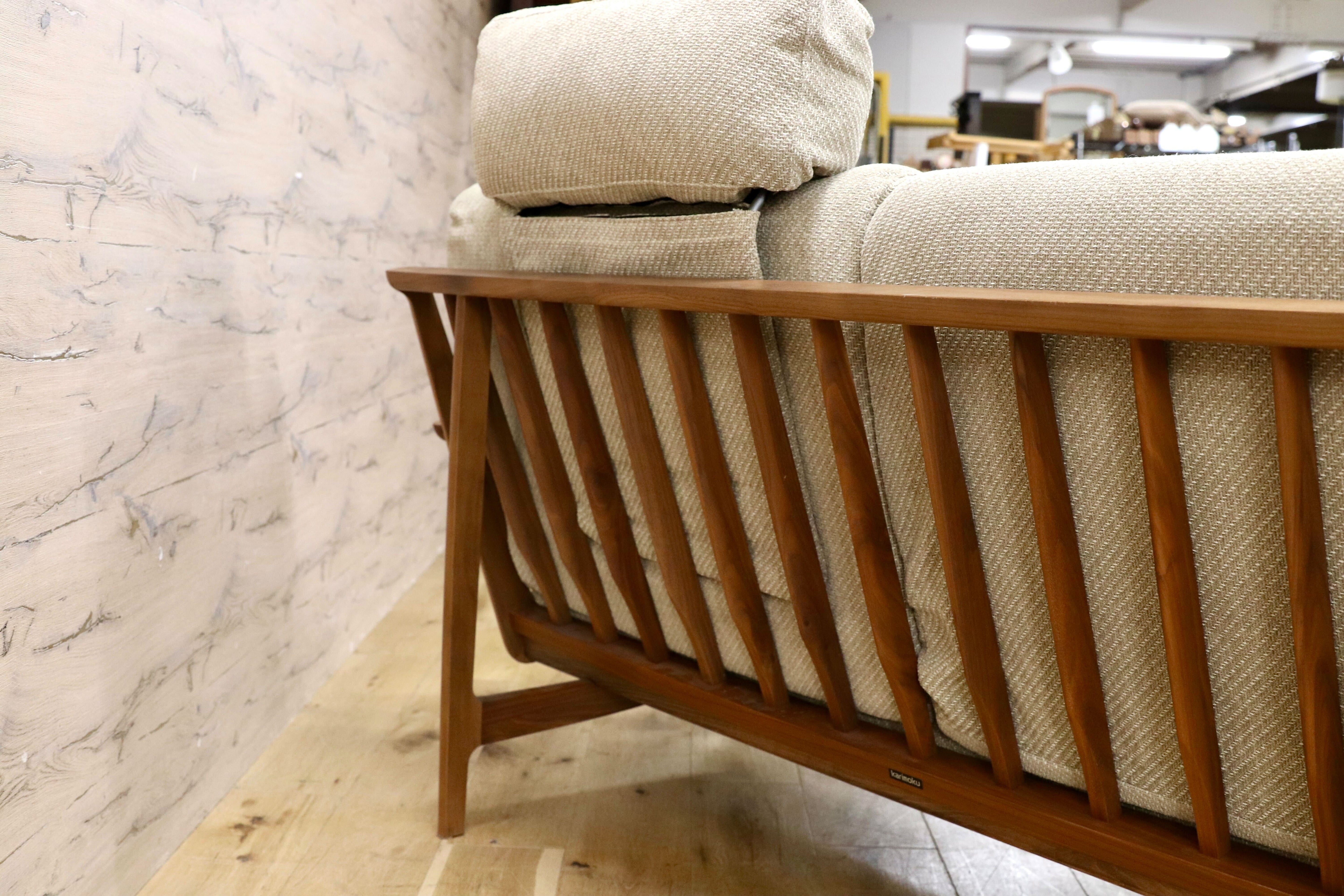GMIH486○karimoku / カリモク WU6162 2人掛けソファ ラブソファ ウォールナット材 布張り 定価約36.8万