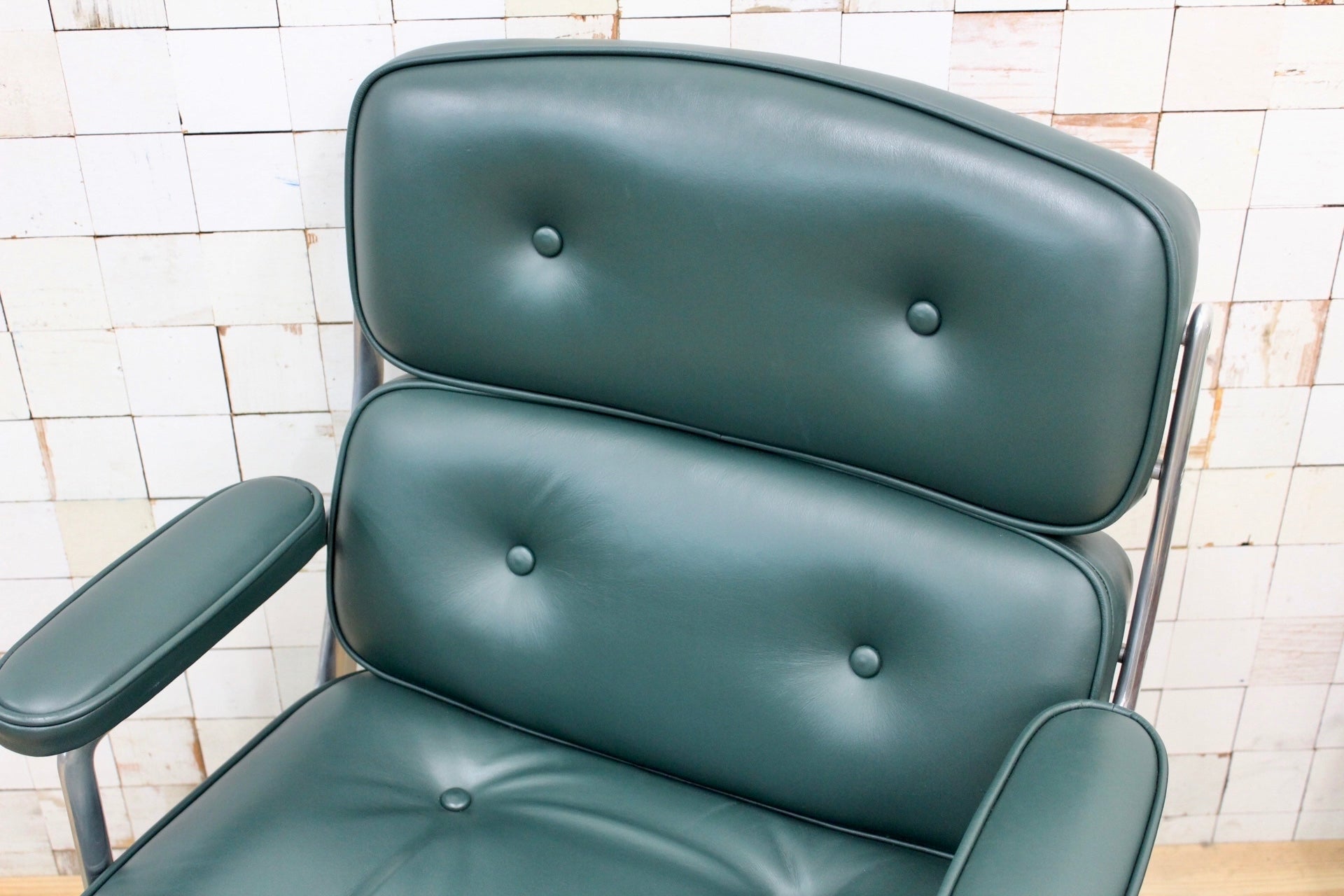 GMJO87P○Herman Miller / ハーマンミラー イームズ エグゼクティブチェア タイムライフチェア 本革 グリーン チャールズ＆レイ 定価約95万