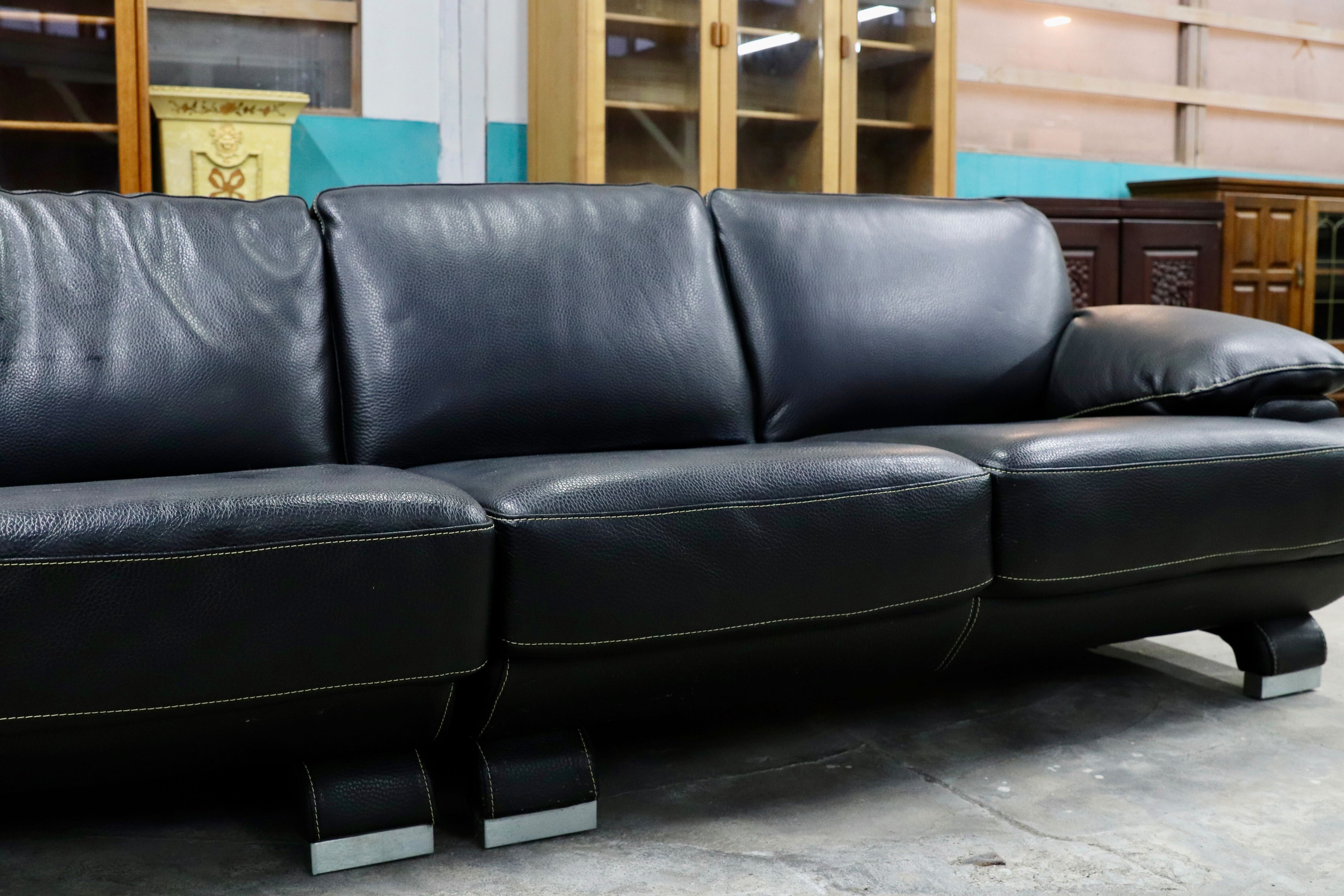 GMIK426○IDC大塚家具 L/S LUXE-01 リュクス 4人掛けソファ 長椅子 ブラック 厚革 本革 レザー スタイリッシュモダン 約90万
