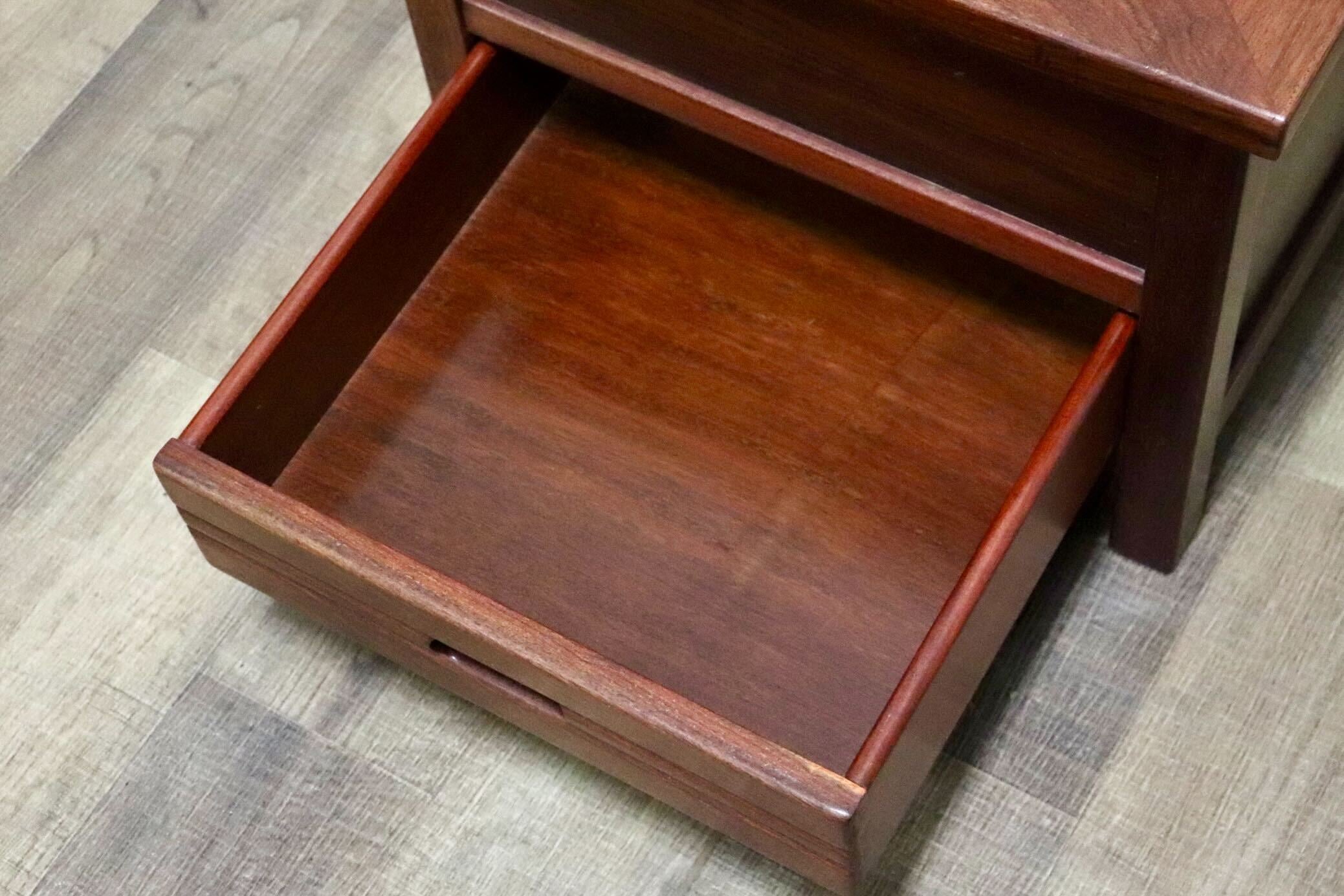 GMHH266B○唐木 花梨 無垢材 ダイニングチェア 囲炉裏チェア 食卓椅子 和家具 収納付き 炉端 和モダン 漆塗り レトロ アンティーク 希少