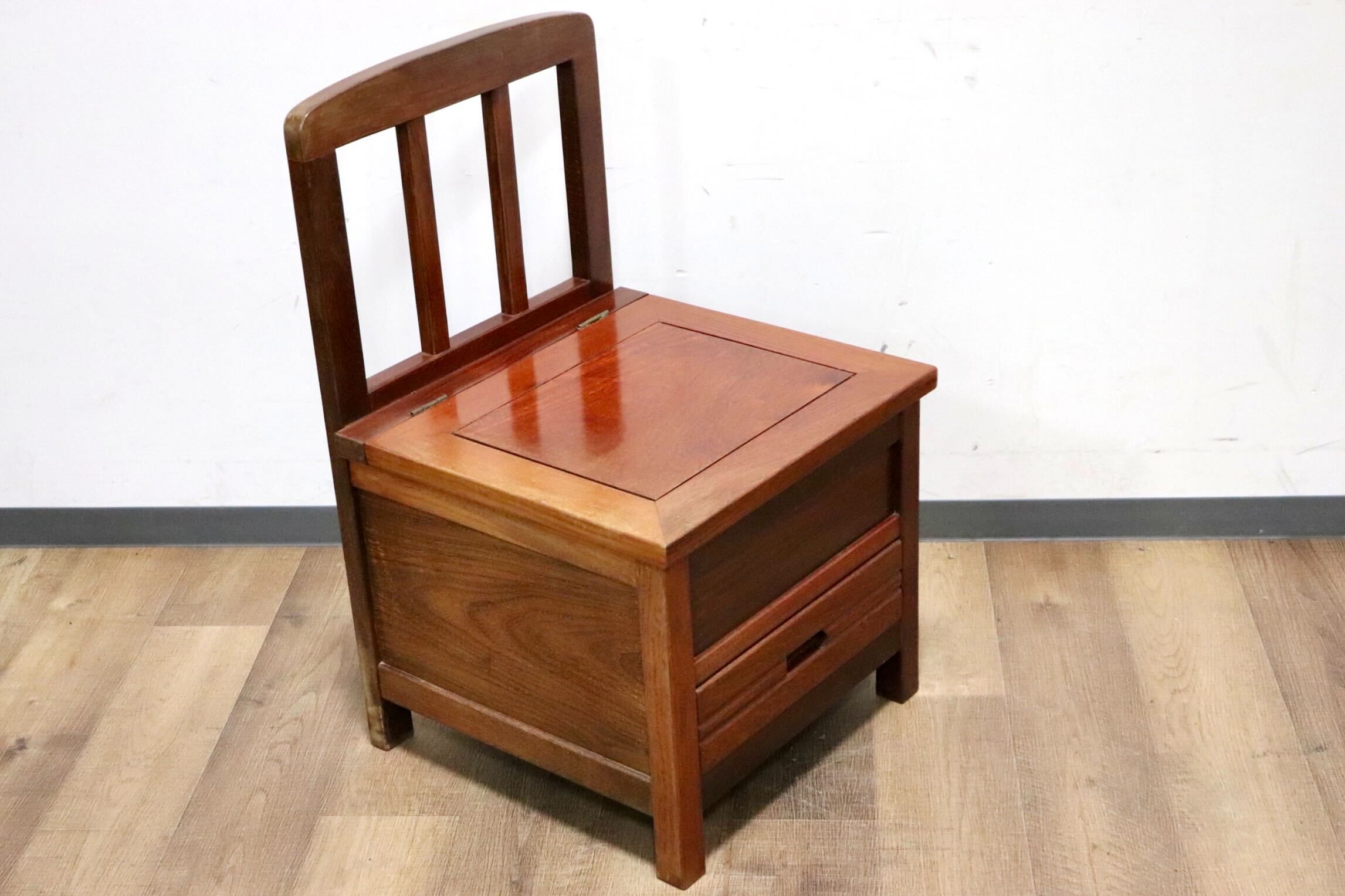 GMHH266B○唐木 花梨 無垢材 ダイニングチェア 囲炉裏チェア 食卓椅子 和家具 収納付き 炉端 和モダン 漆塗り レトロ アンティーク 希少