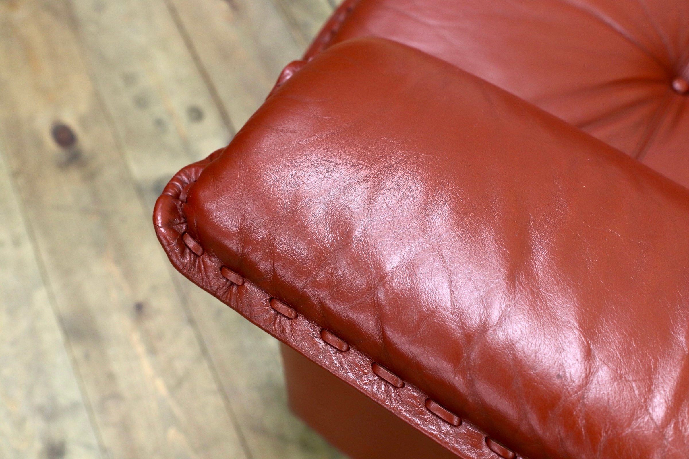 GMJN8A○FUJI FURNITURE / 冨士ファニチア 本革 1人掛けソファ シングルソファ アームチェア 応接ソファ 国産ヴィンテージ 80年代 リペア済