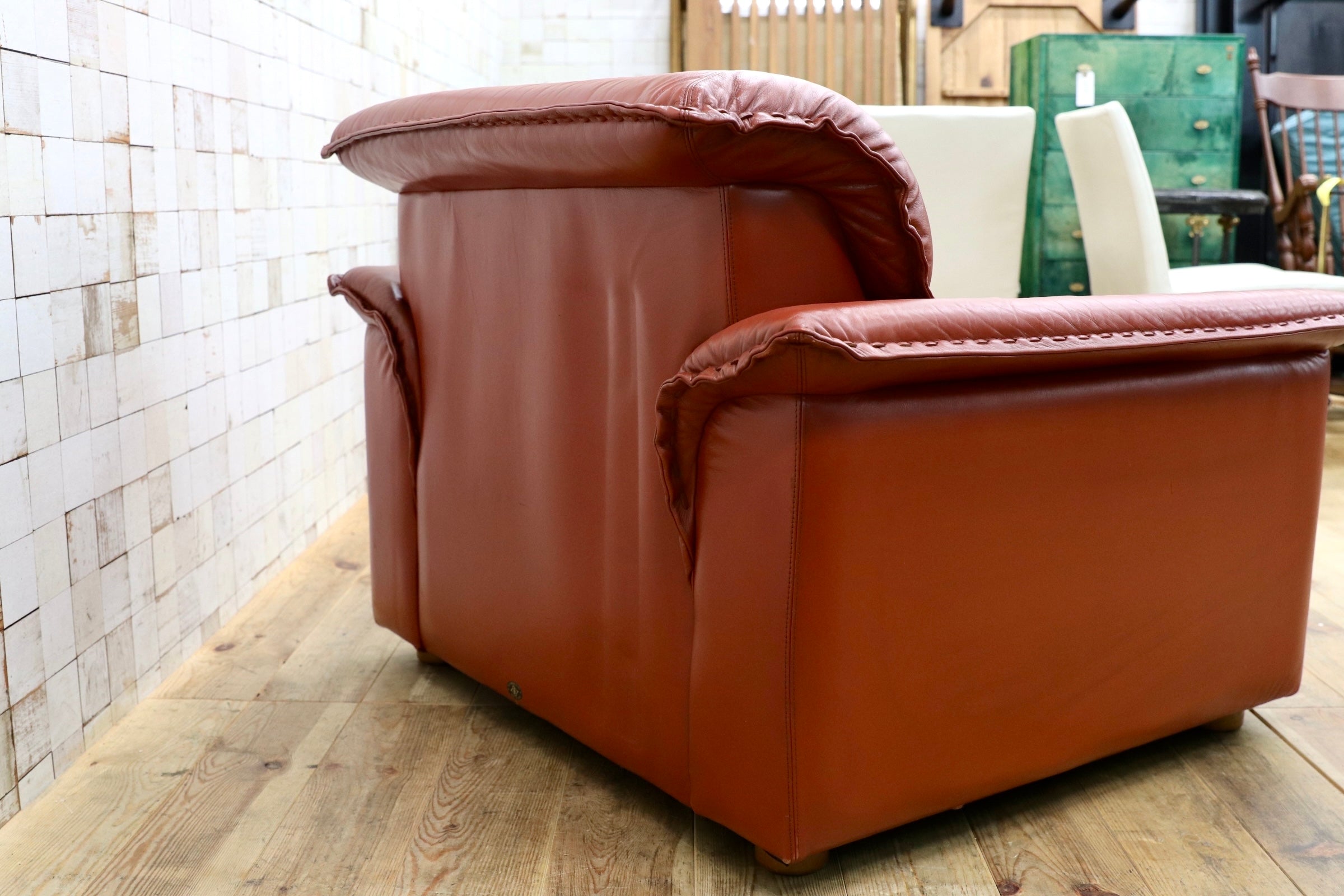 GMJN8B○FUJI FURNITURE / 冨士ファニチア 本革 1人掛けソファ シングルソファ アームチェア 応接ソファ 国産ヴィンテージ 80年代 リペア済