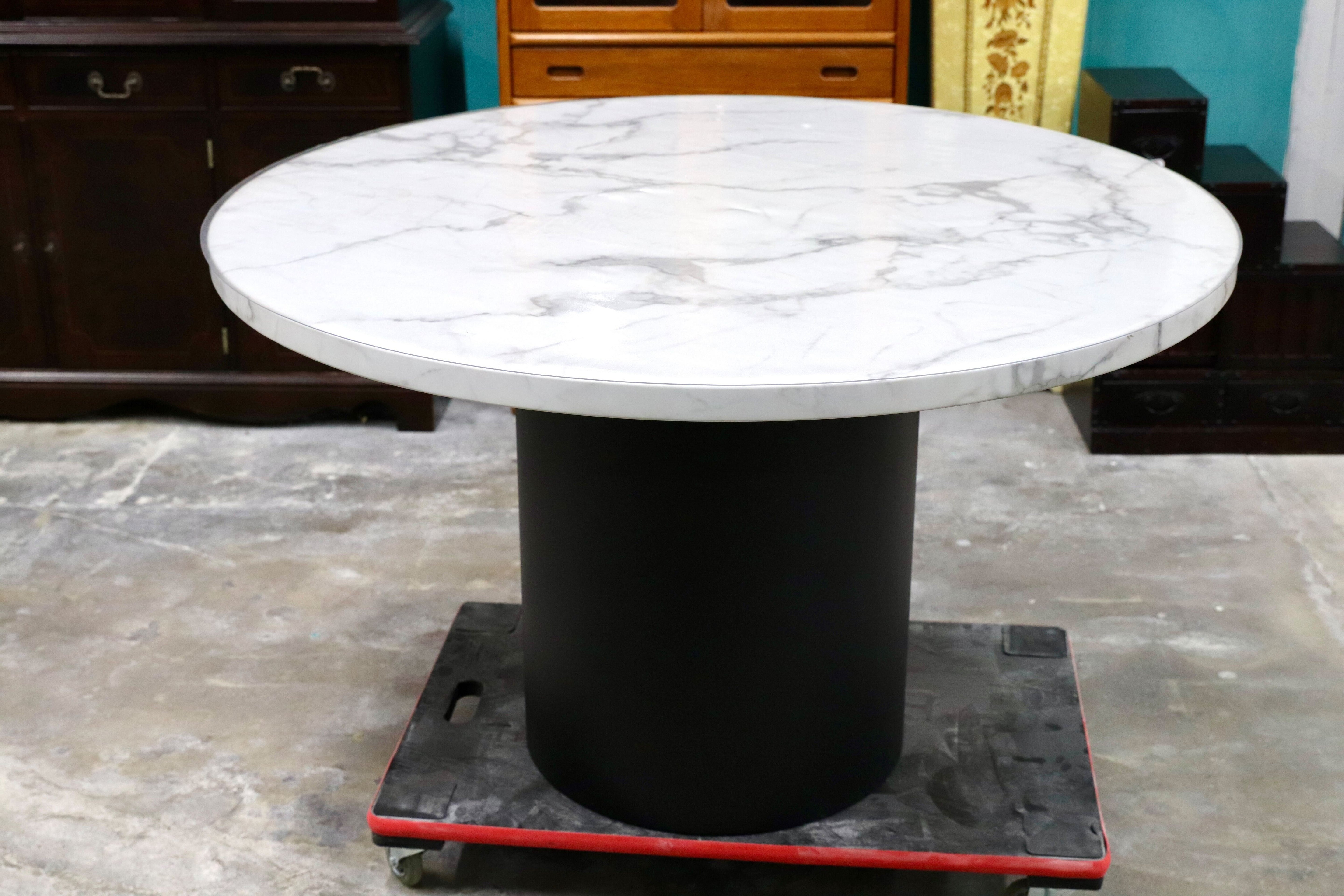 GMIK469○moda en casa / モーダ・エン・カーサ CAPRI table カプリ ダイニングテーブル ラウンド イタリアモダン 定価約20.8万 展示品