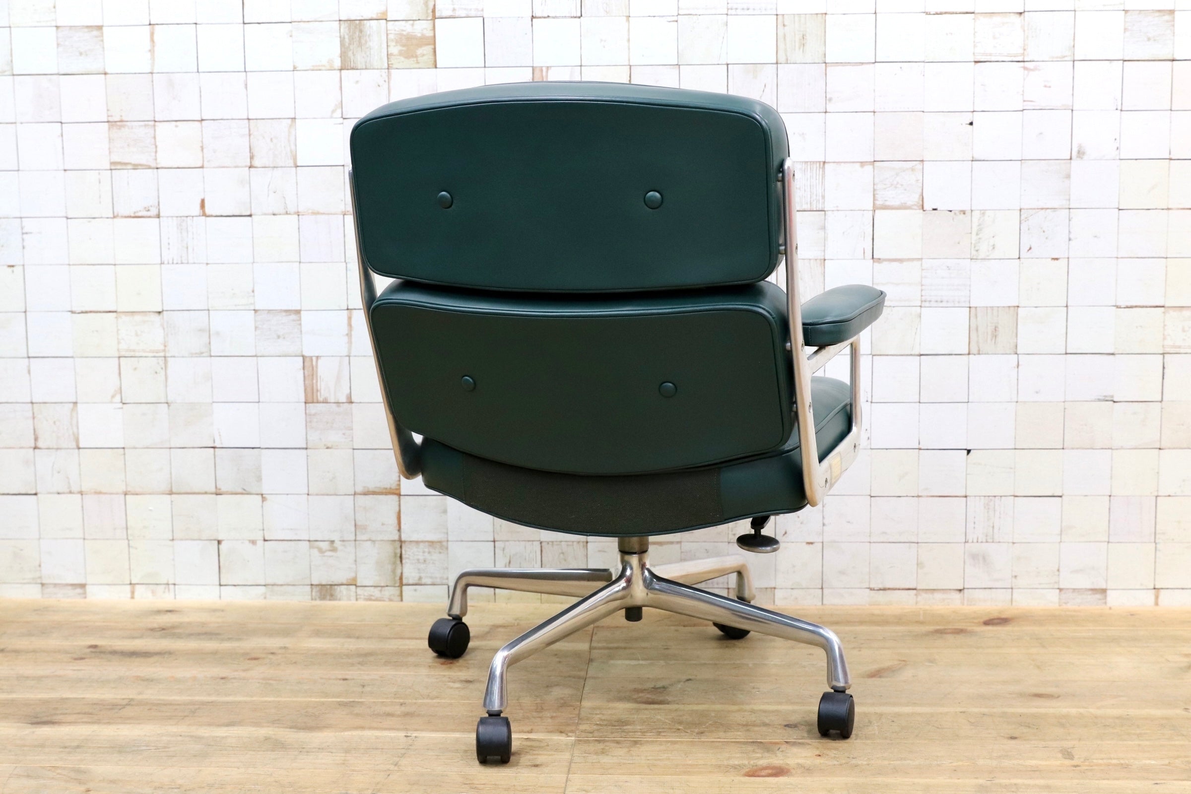 GMJO87B○Herman Miller / ハーマンミラー イームズ エグゼクティブチェア タイムライフチェア 本革 グリーン チャールズ＆レイ 定価約95万