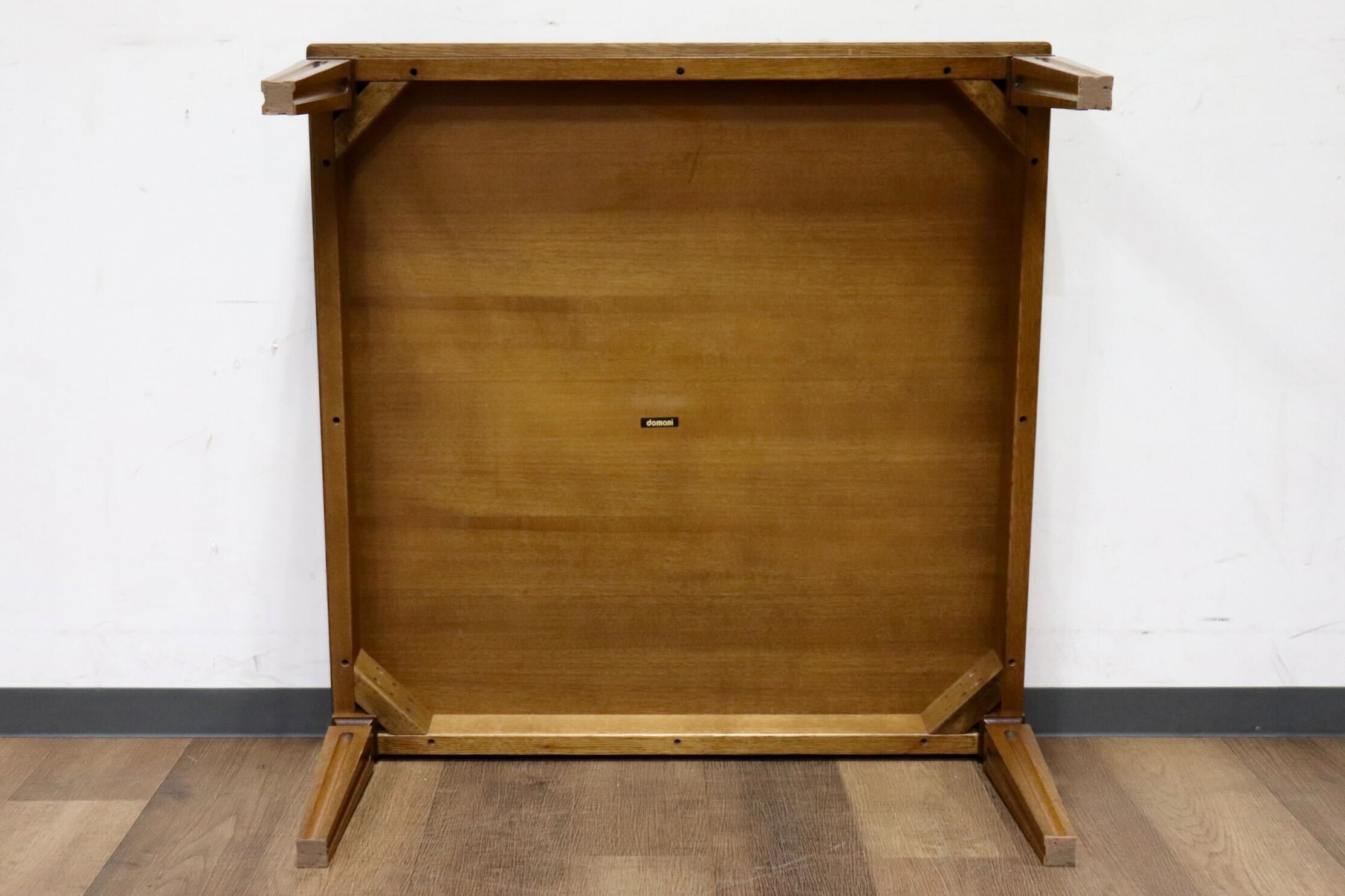 GMIH28○domani / ドマーニ QUEENSLIFE クイーンズライフ センターテーブル リビングテーブル 応接机 クラシック カリモク最高峰