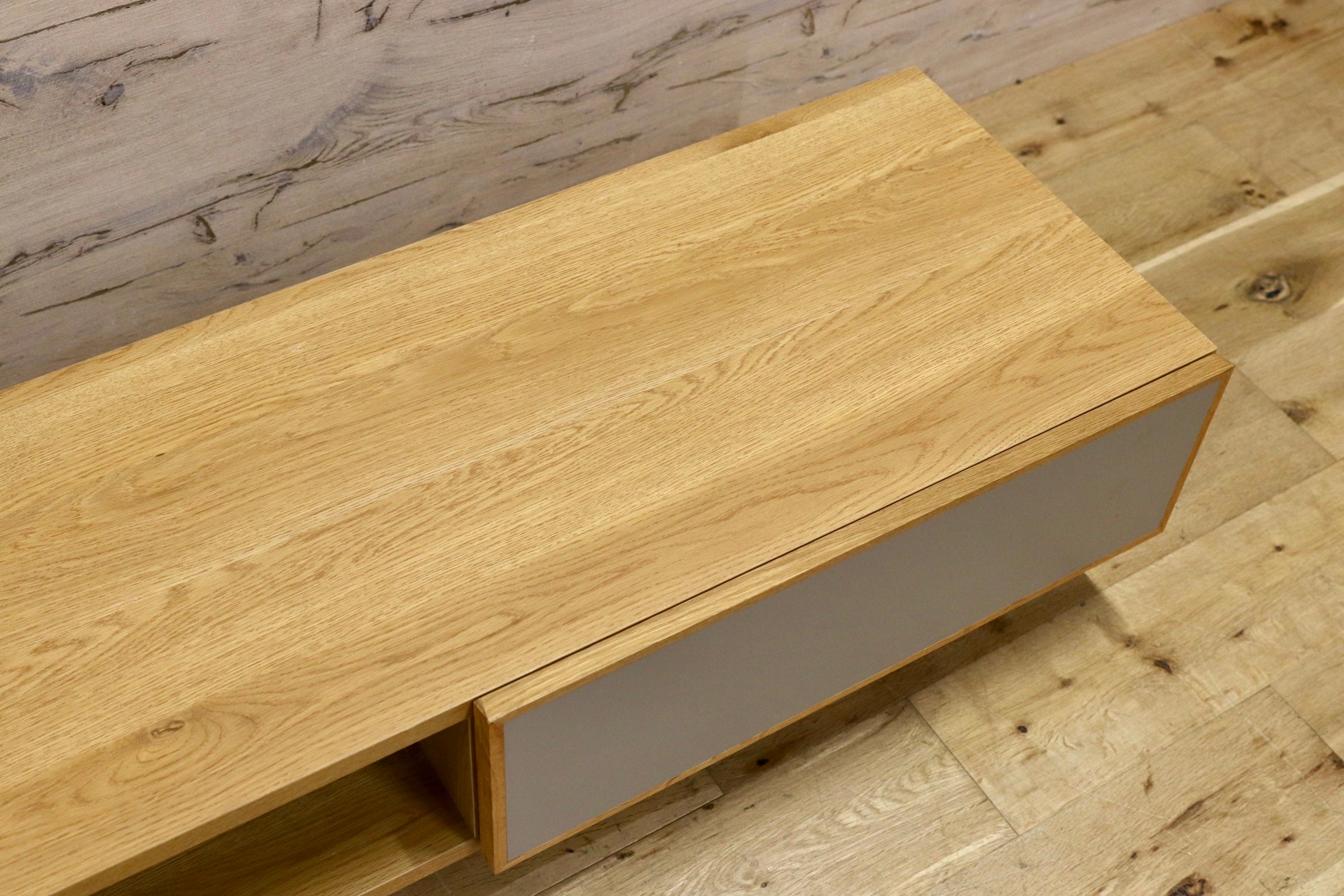 GMJS206◯SHIKI / 志岐家具 SHIKI テレビボード TVボード オーク材 大川家具 ナチュラル 定価約14万円 モデルルーム展示品