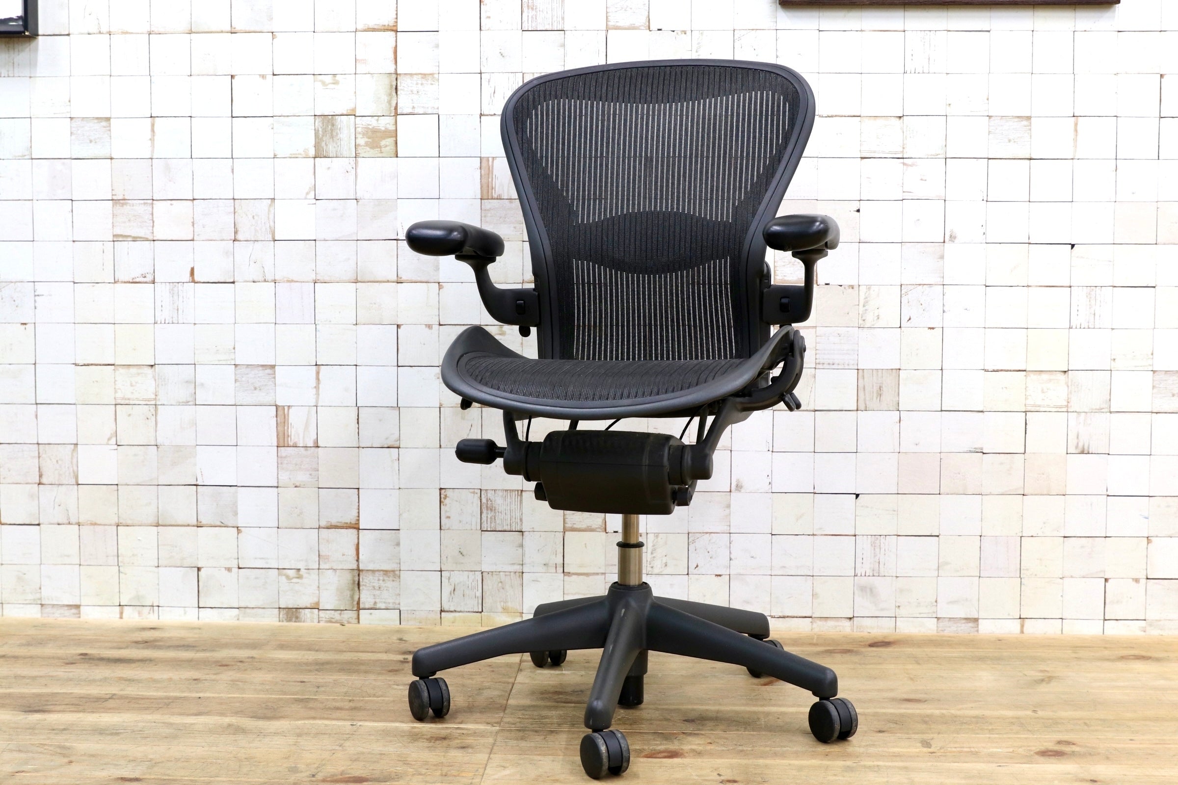 GMJK282○Herman Miller / ハーマンミラー アーロンチェア クラシック Bサイズ フル装備 ランバー メッシュ デスクチェア オフィスチェア