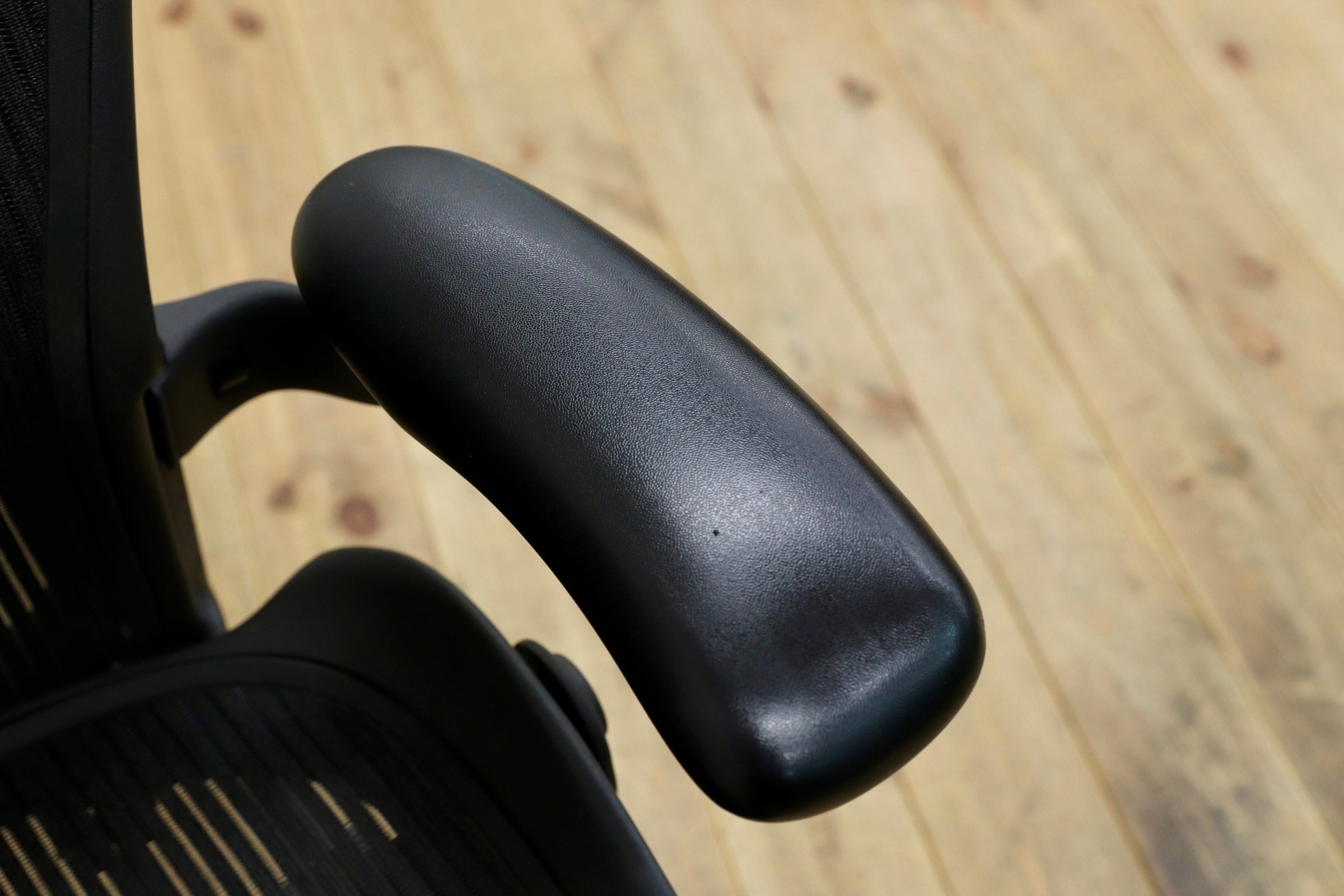 GMJK282○Herman Miller / ハーマンミラー アーロンチェア クラシック Bサイズ フル装備 ランバー メッシュ デスクチェア オフィスチェア