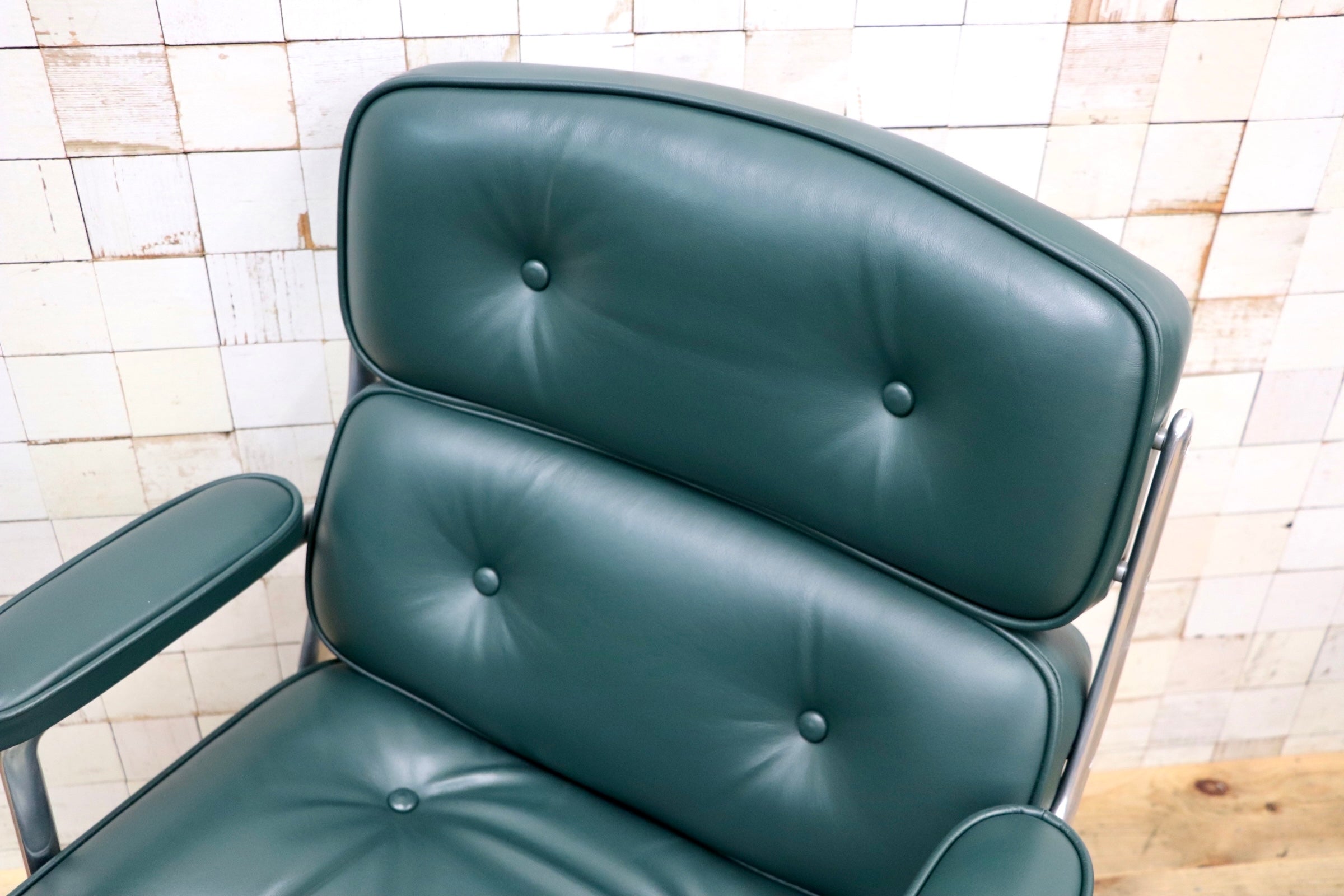 GMJO87F○Herman Miller / ハーマンミラー イームズ エグゼクティブチェア タイムライフチェア 本革 グリーン チャールズ＆レイ 定価約95万