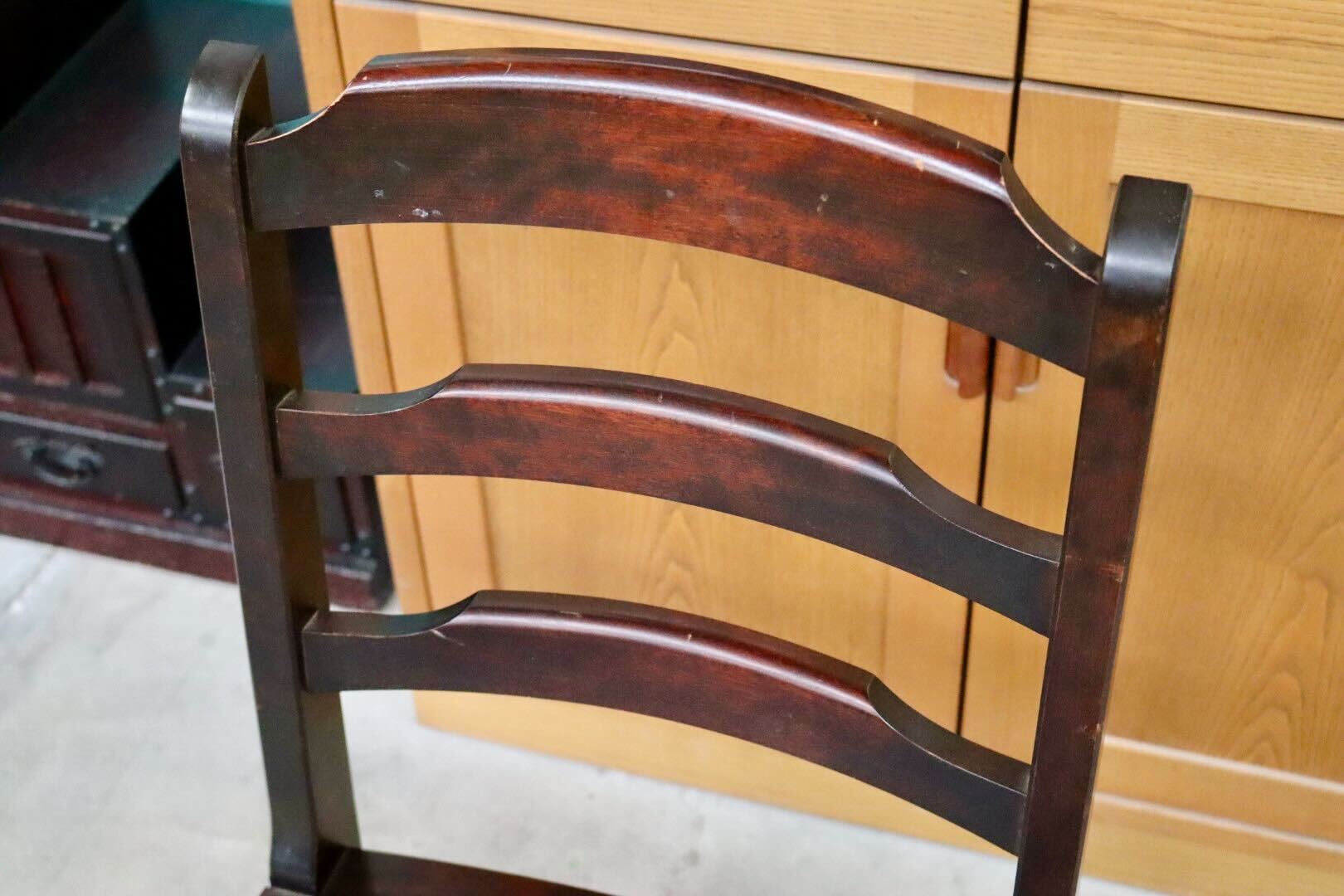 GMIS303C○北海道民芸家具 ダイニングチェア ラダーバックチェア アームレスチェア 椅子 木製 無垢材 樺材 国産家具 飛騨産業