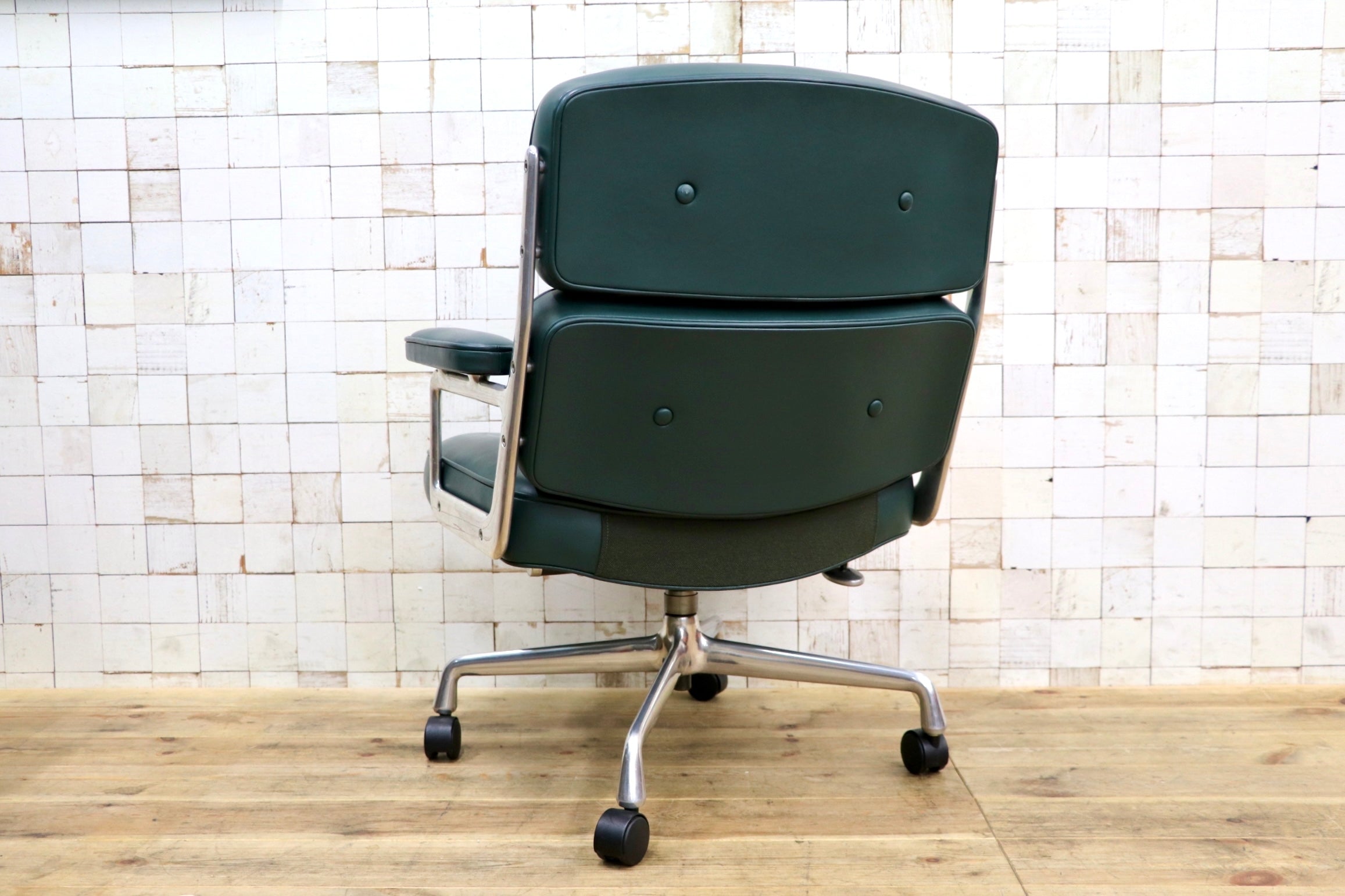 GMJO87I○Herman Miller / ハーマンミラー イームズ エグゼクティブチェア タイムライフチェア 本革 グリーン チャールズ＆レイ 定価約95万