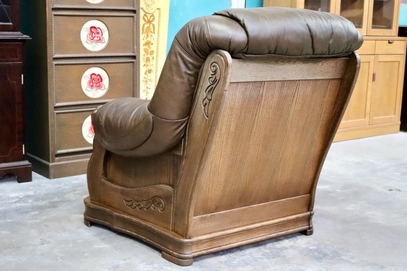 GMIK622A○オランダ製 ダッチカントリー 1人掛けソファ シングルソファ オーク材 本革 応接 リビング ブラウン ヴィンテージ 約35万