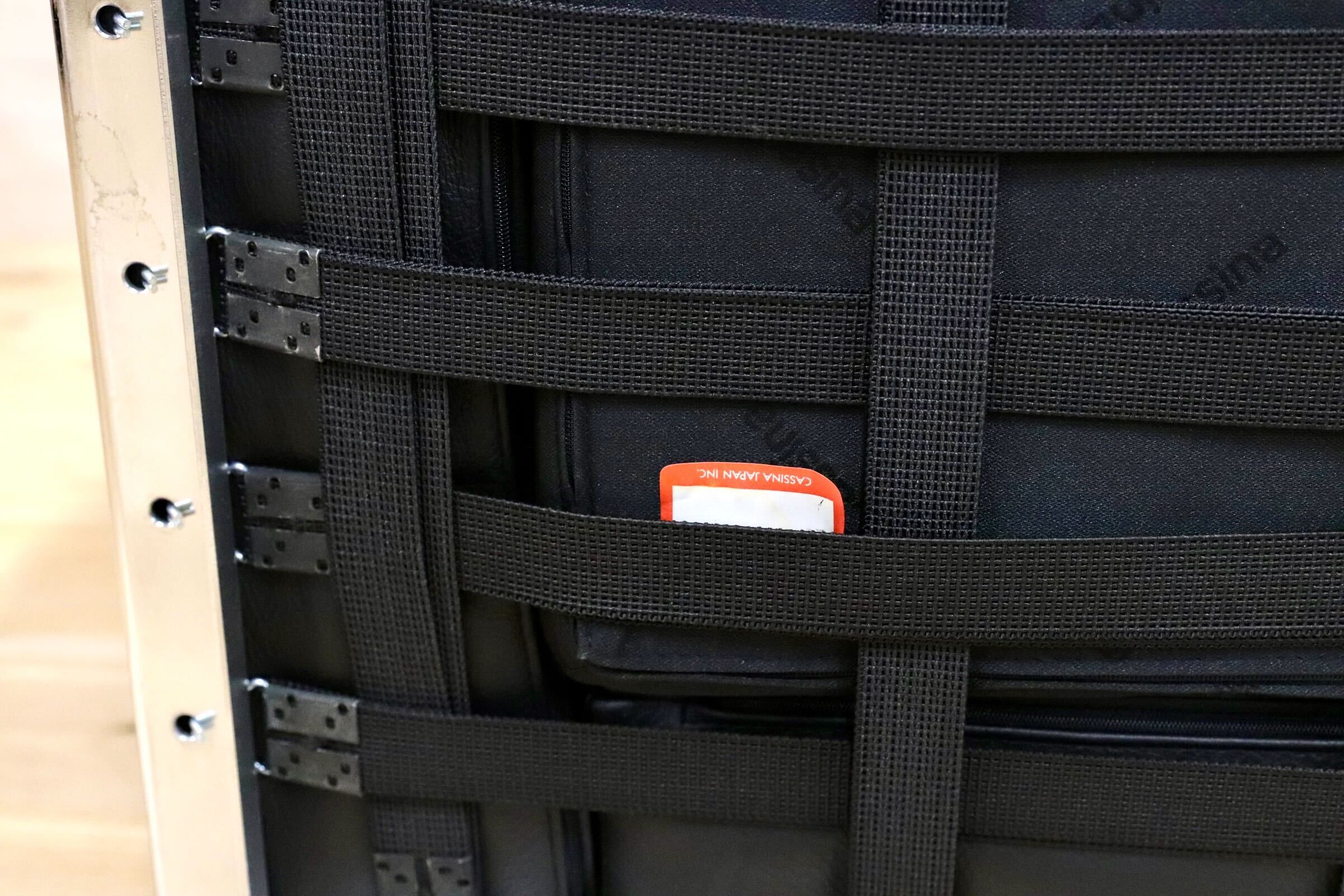 GMIS554C○Cassina / カッシーナ FAUTEUIL GRAND CONFORT.PETIT MODELE,TROIS PLACES 3人掛けソファ ル・コルビュジエ 定価約220万 展示品