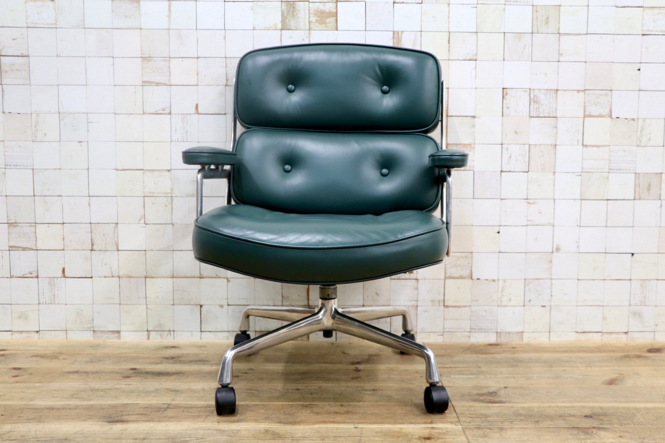 GMJO87O○Herman Miller / ハーマンミラー イームズ エグゼクティブチェア タイムライフチェア 本革 グリーン チャールズ＆レイ 定価約95万