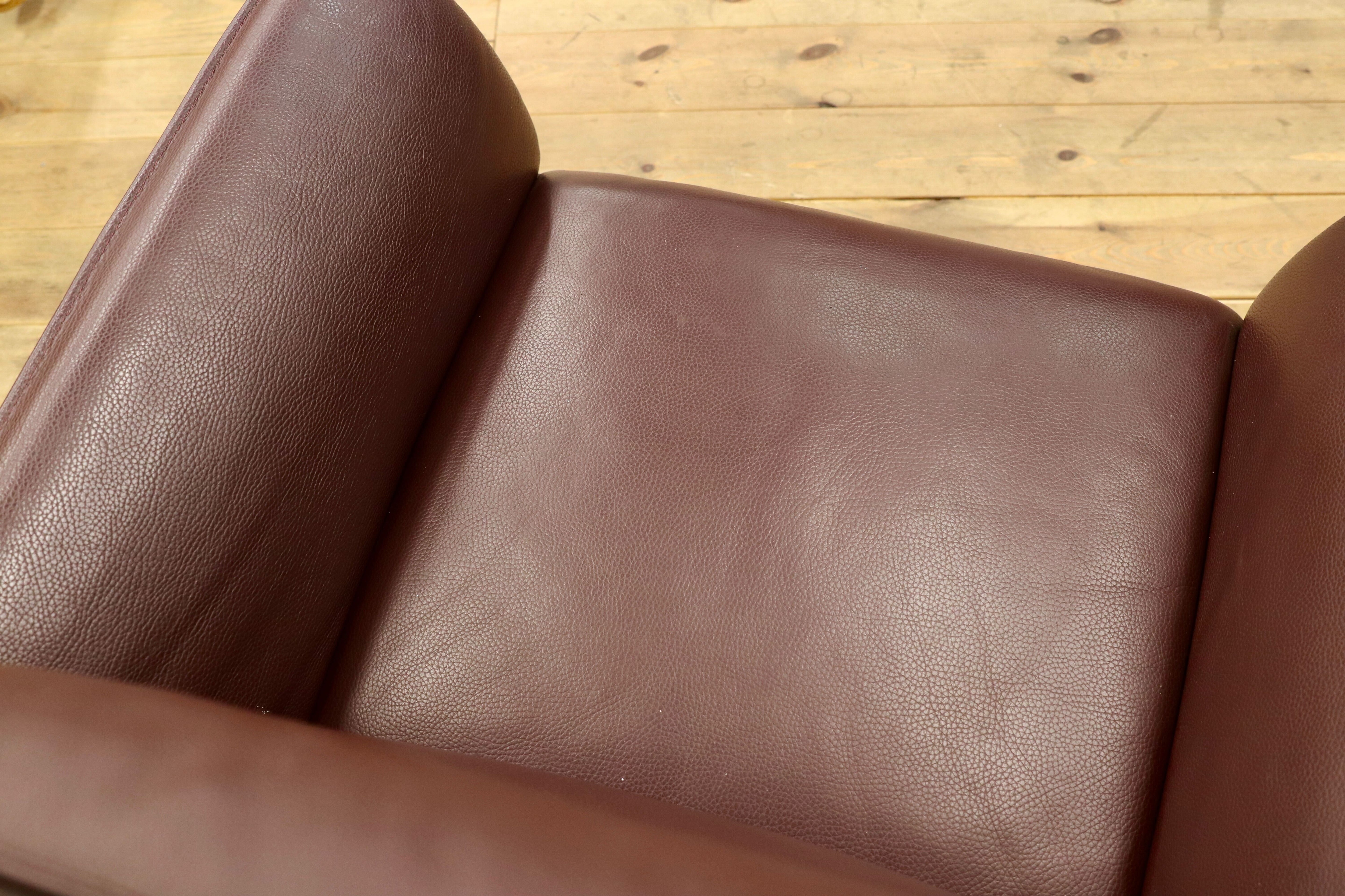 GMIH508○erpo / エルポ AS-ER-01 1人掛けソファ シングルソファ ラウンジチェア 本革 レザー 無垢材 ドイツ IDC大塚家具 定価約51万