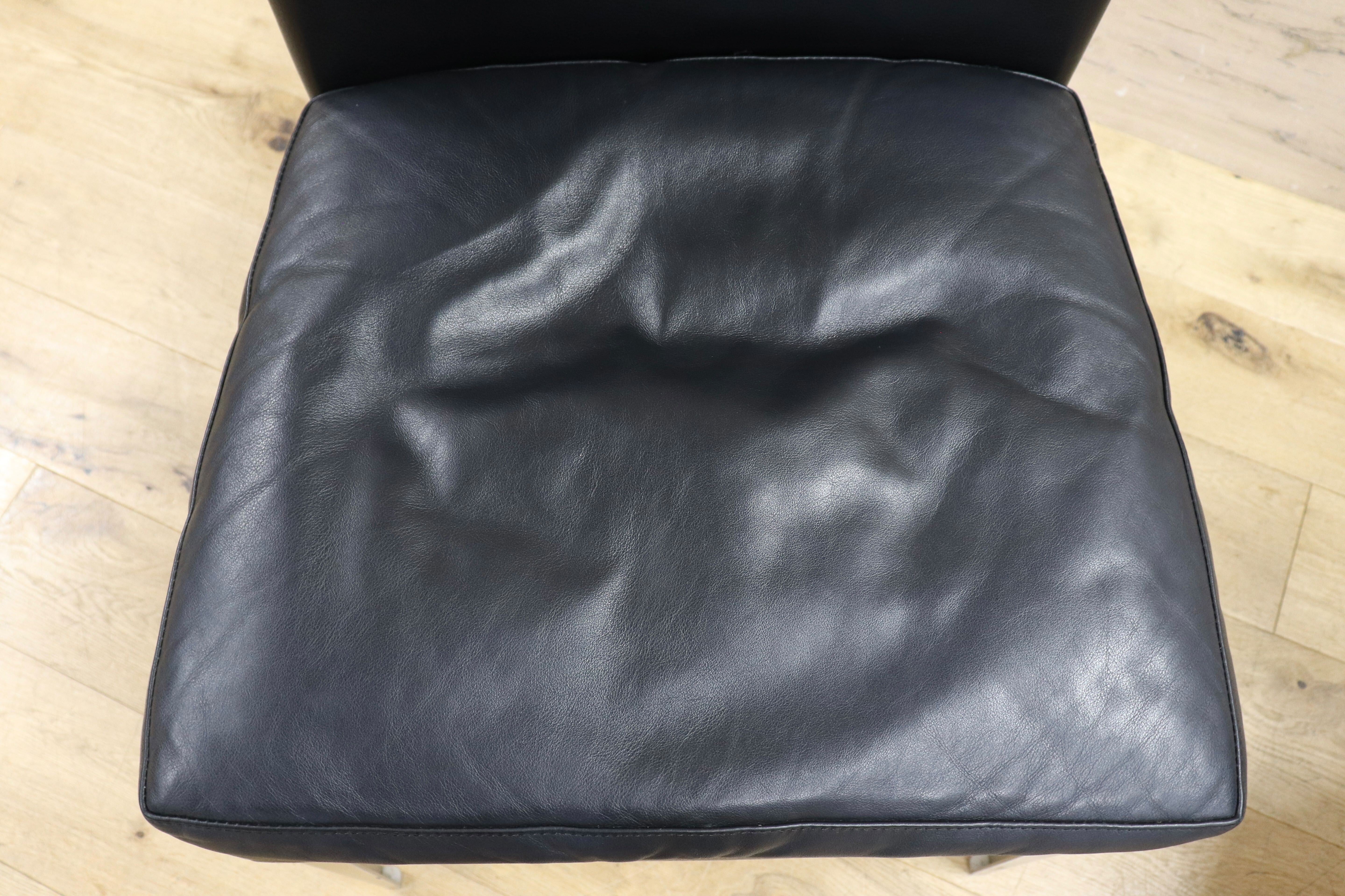 GMIK409A○B&B ITALIA MAXALTOEUNICE ダイニング
