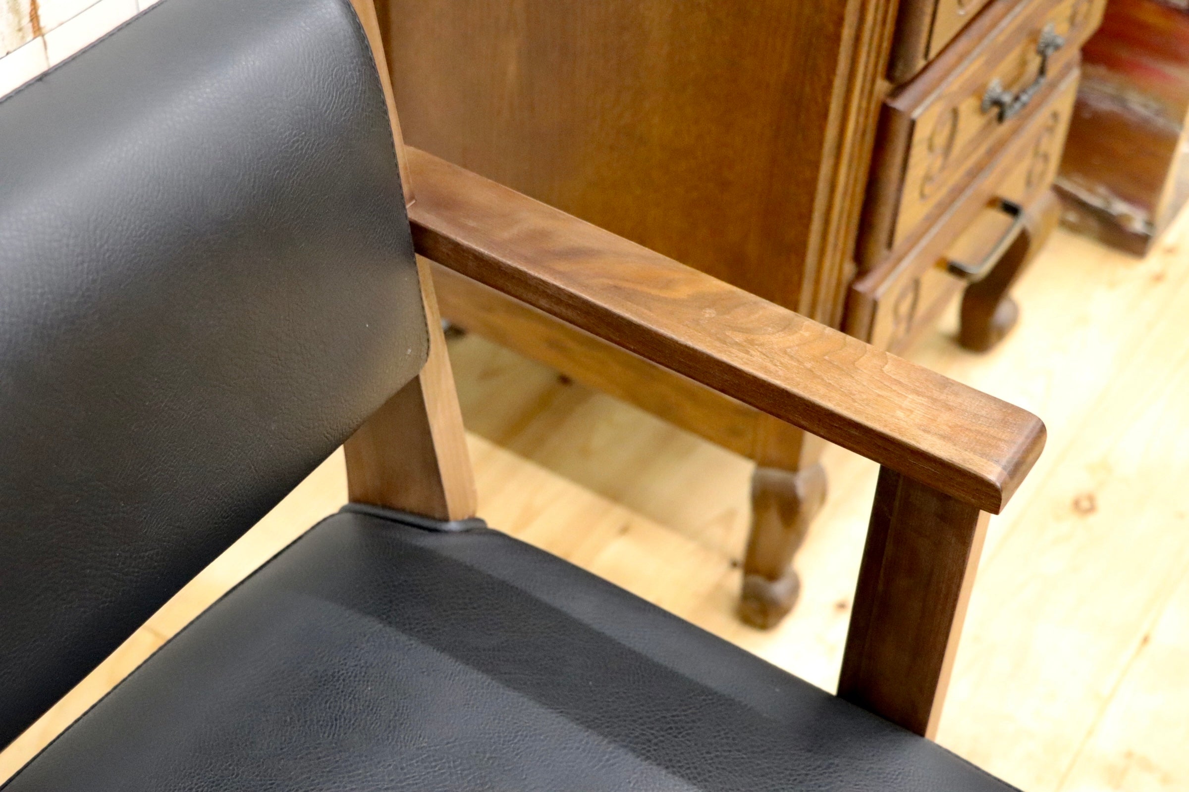 GMJS221B〇関家具 CAIN / カイン 椅子 モダン ブラック ウォールナット ダイニングチェア 木製 ダイニングベンチ 3人掛け 定価約8.7万