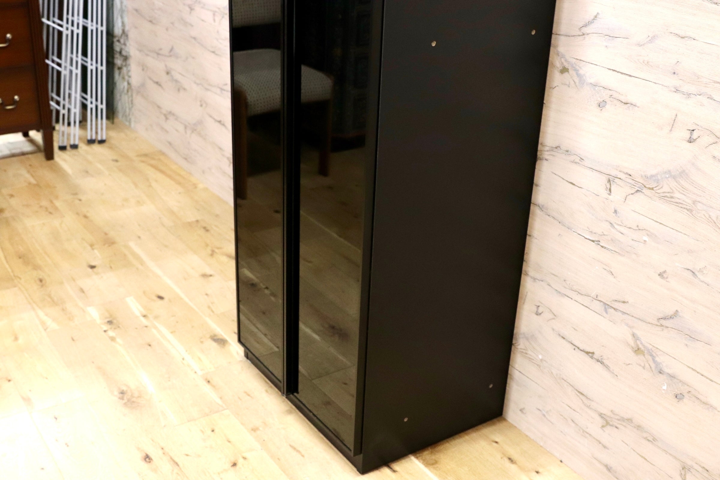 GMJH278B○Shigiyama / シギヤマ家具工業 NOVA ノヴァ 60DB ダイニングボード 食器棚 ブラック ガラス扉 モダン IDC大塚家具 定価13.75万