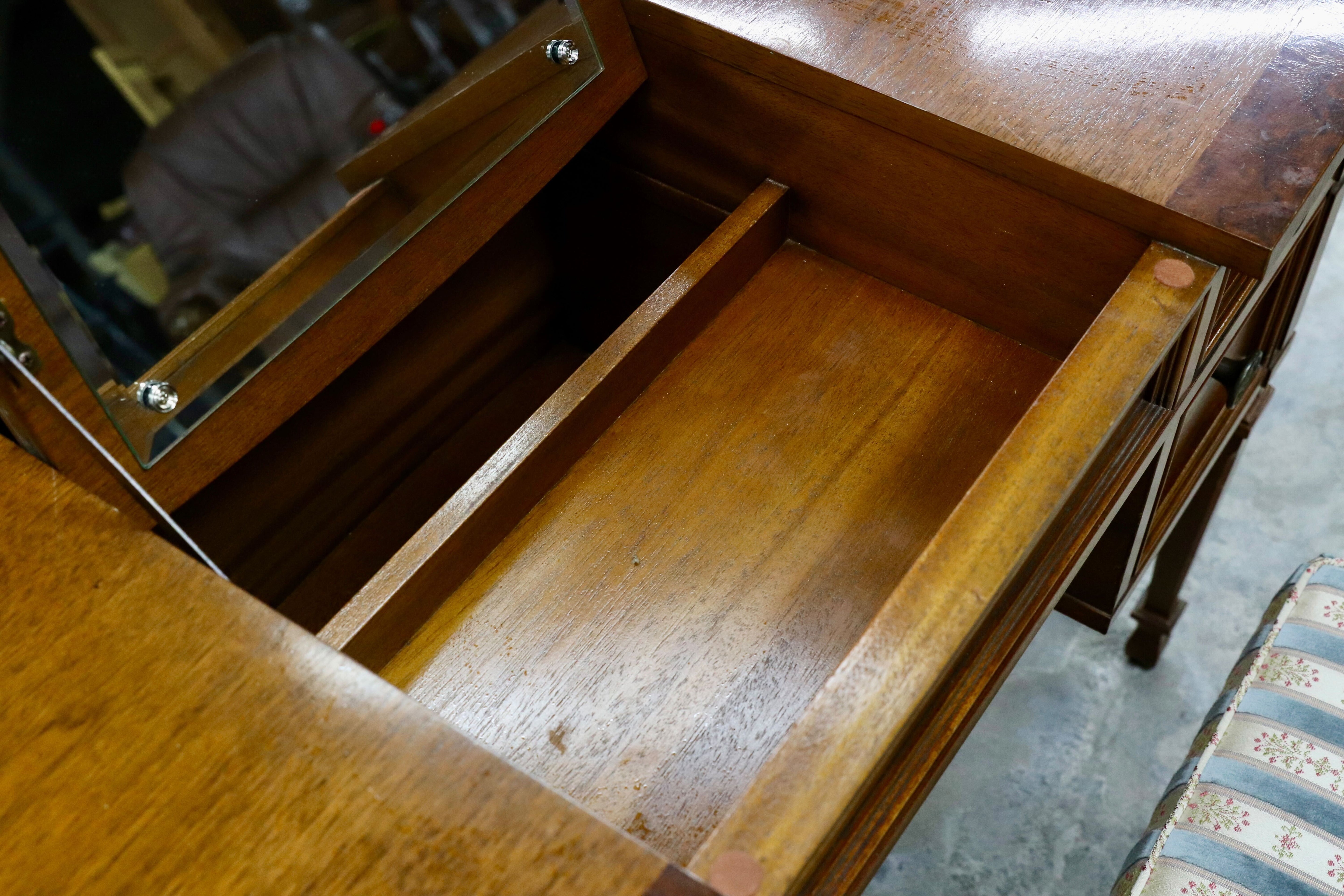 GMIK501D○DREXEL HERITAGE / ドレクセルヘリテイジ フランチェスカ デスク ドレッサー 鏡台 化粧台 卓 クラシック 約75万 稀少