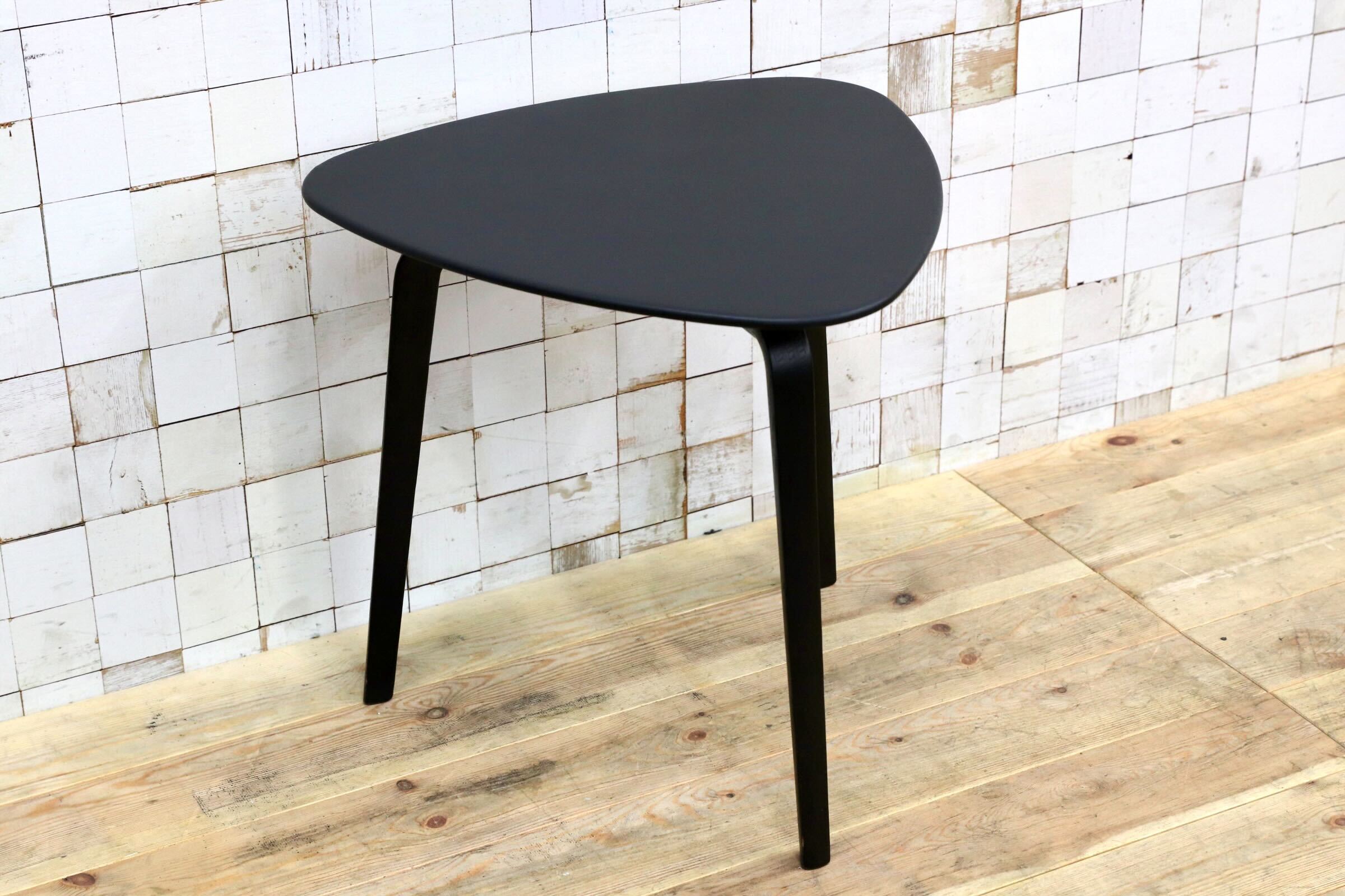 GMIO563○Poltrona Frau / ポルトローナ・フラウ Fiorile フィオリーレ レザートップ サイドテーブル コーヒーテーブル 約28万 展示品