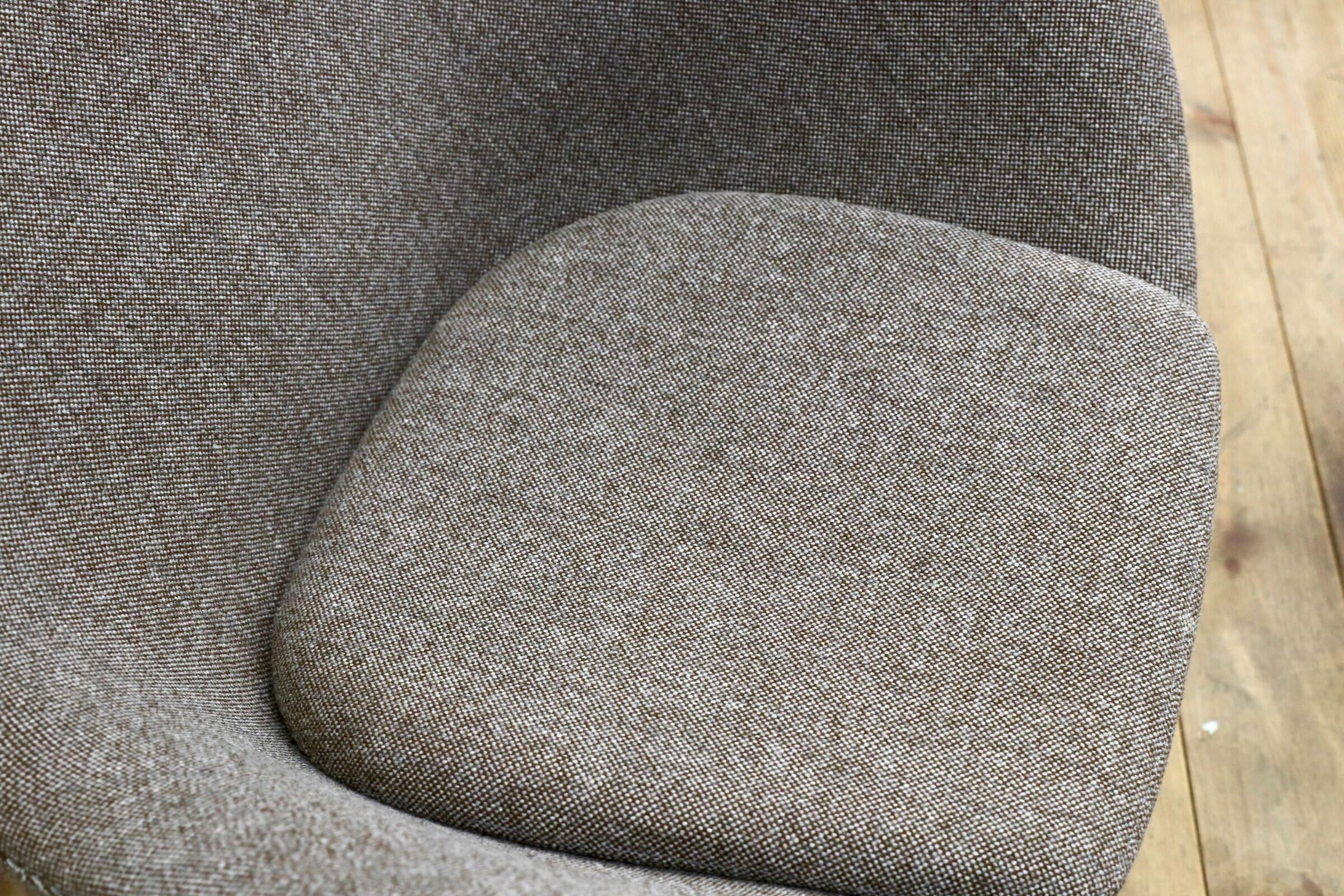 GMIO564○FRITZ HANSEN / フリッツハンセン エッグチェア アルネ・ヤコブセン ファブリック 北欧家具 名作椅子 ラウンジチェア