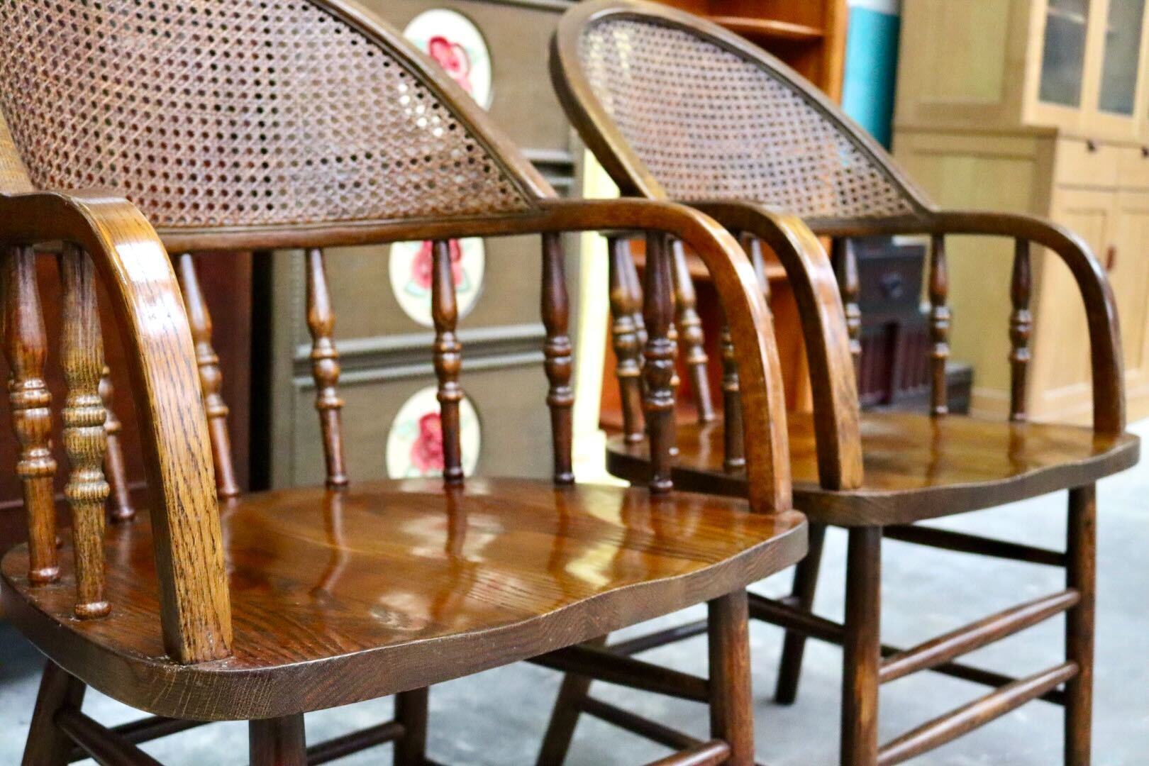 GMIH321A○Shin Lee / シンリー ダイニングチェア アームチェア 椅子 2脚セット 籐 ラタン 木製 オーク材 ウィンザーチェア クラシック