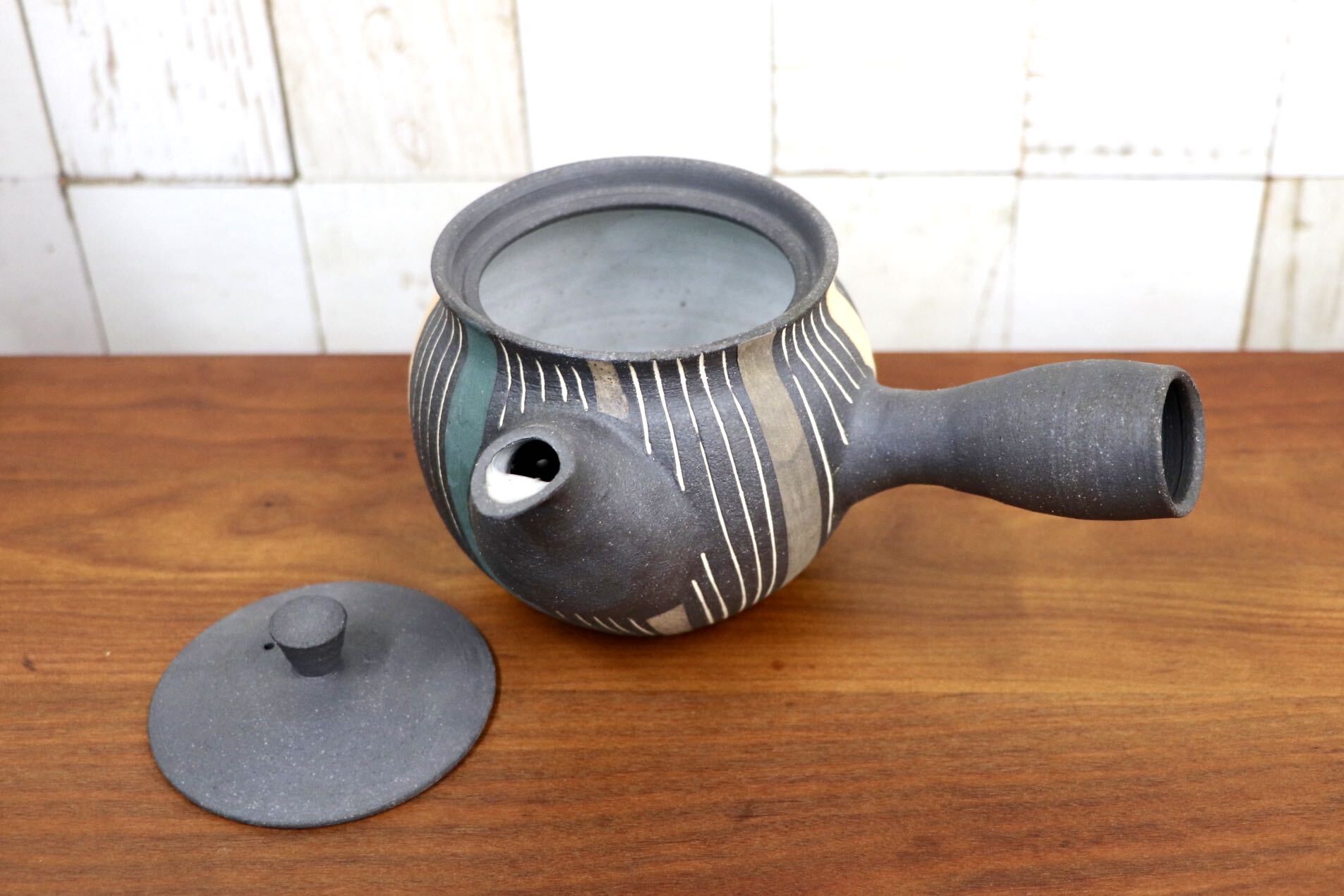 GMJO129B〇市野悟窯 市野哲次 丹波焼 彩色線象嵌 急須 陶器 現代陶芸 作家物