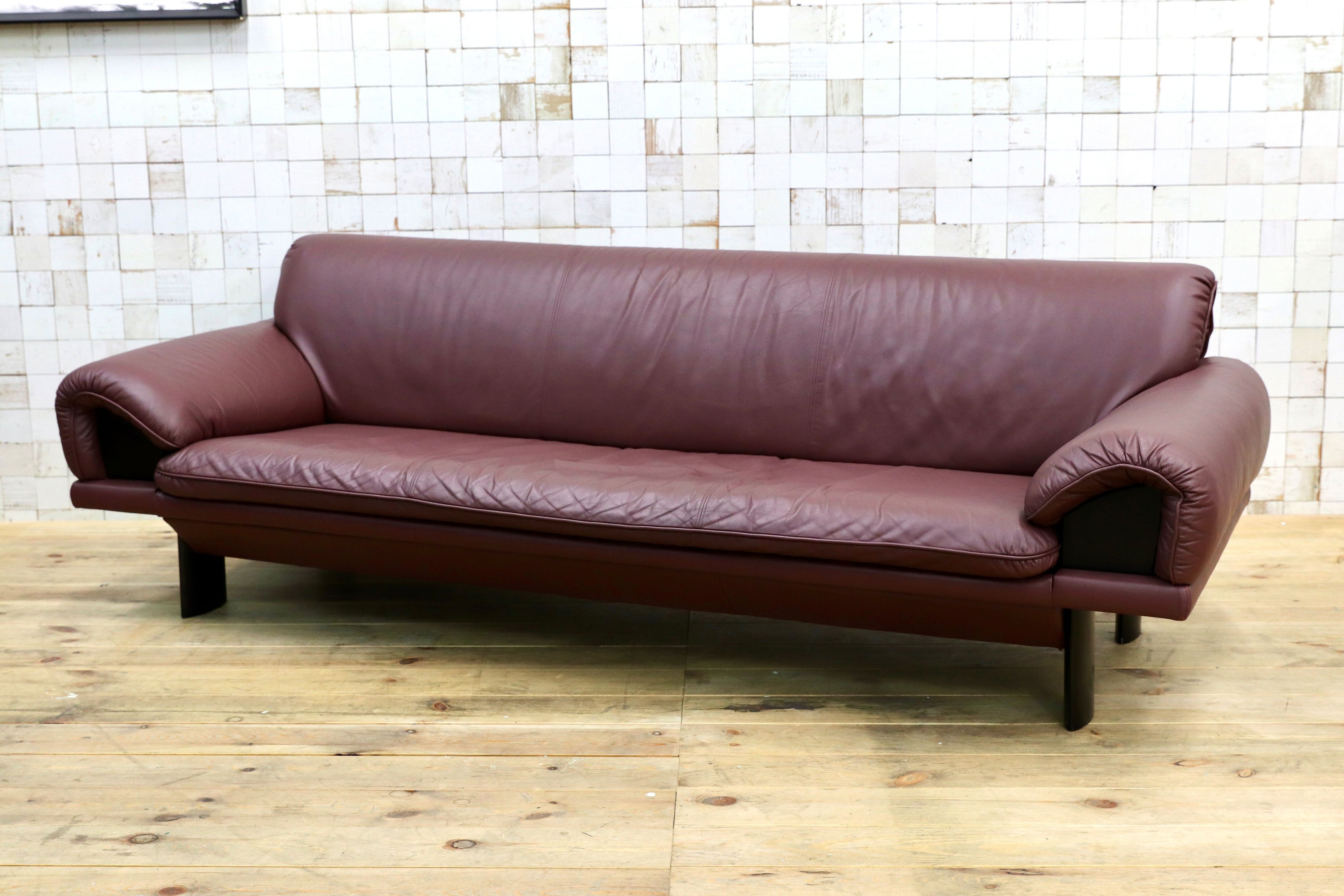 GMIS512C○モリシゲ / MORISHIGE 総革 3人掛けソファ バーガンディ 本革 国産 応接 クラシックモダン 高級ソファ 和モダン IDC大塚家具