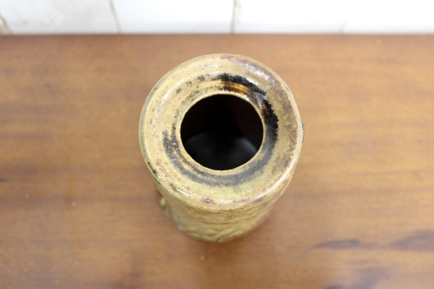 GMJK371G〇紀州瑞芝焼 掛花入 竹節 鐶付 茶道具 華道具 花瓶 床の間 骨董 古美術 共箱 未使用