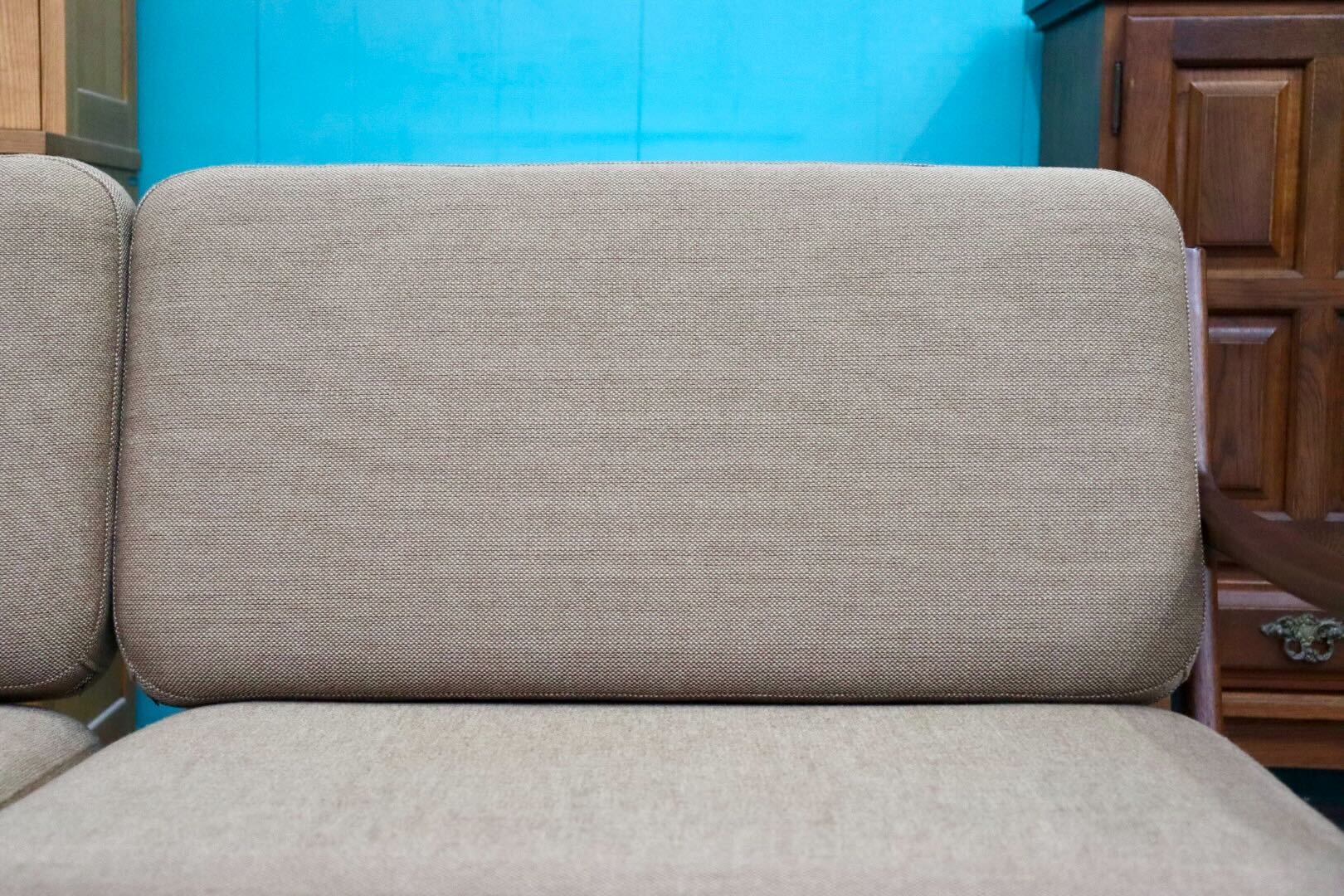 GMIH47○起立木工 / KIRITSU FURNITURE ノルディ 2.5人掛けソファ ウォールナット ファブリック 北欧スタイル ヴィンテージ IDC大塚家具